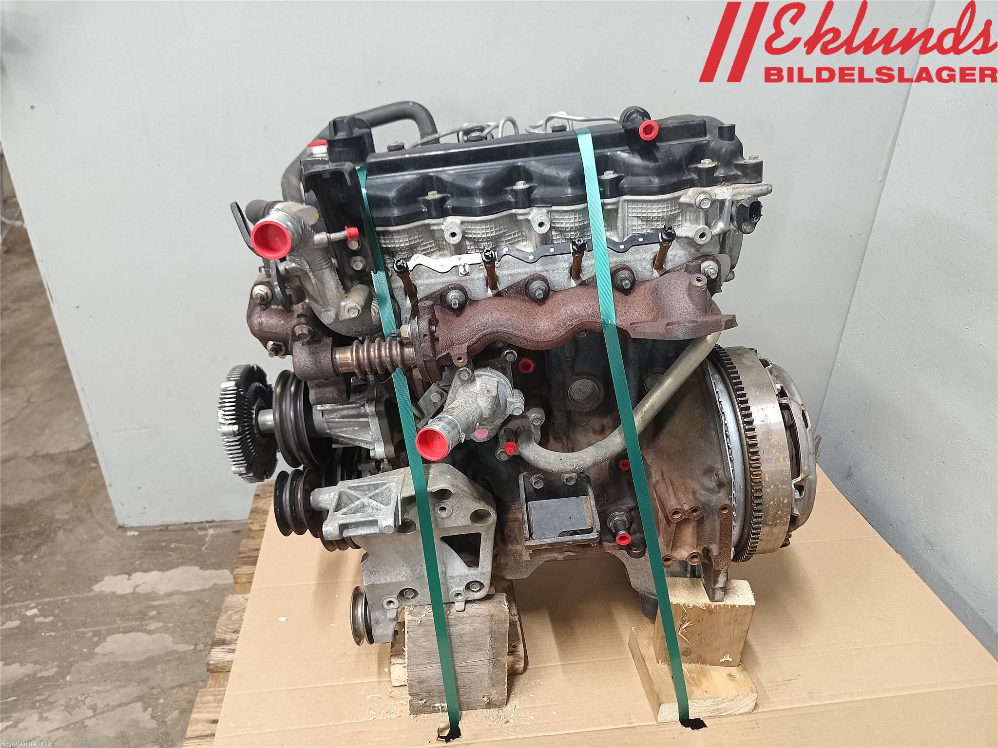 Nissan NP300 Motor Diesel