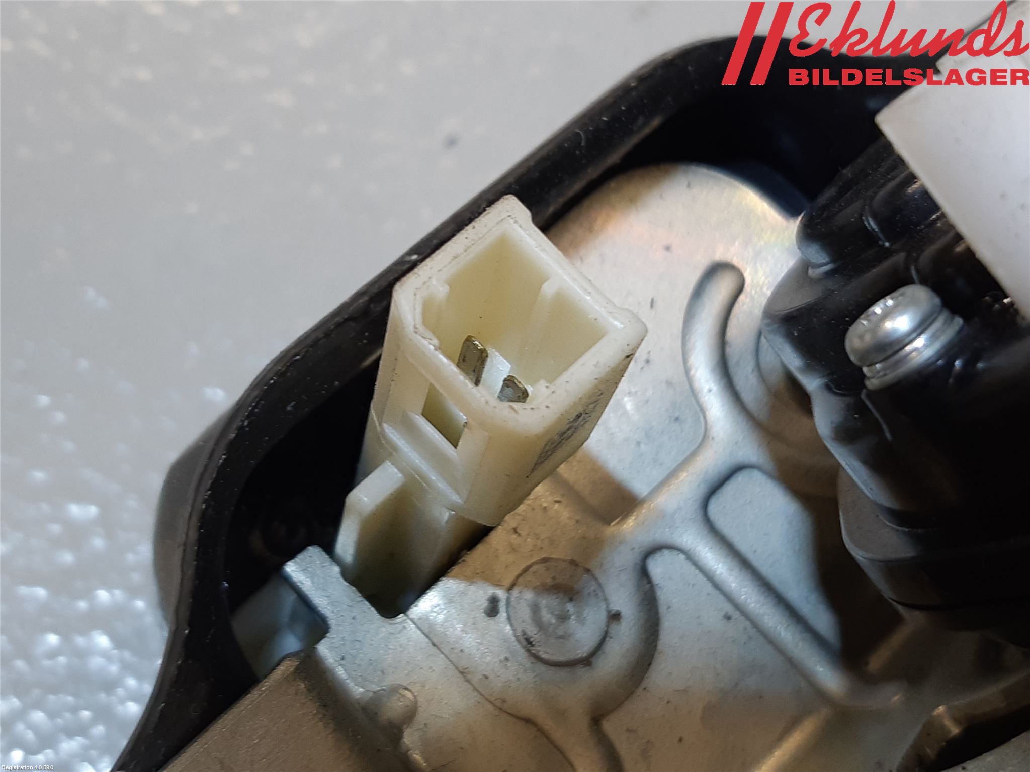 Fiat FREEMONT Låskista Baklucka