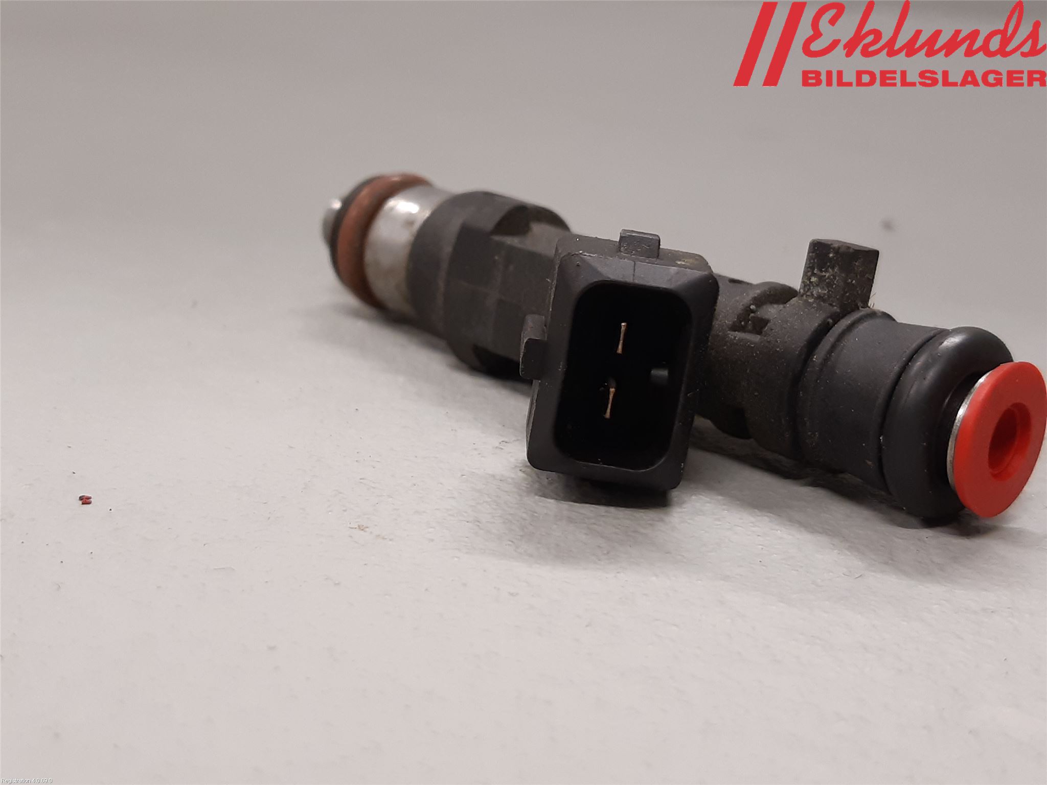 Opel CORSA D 07-14 Injspridare