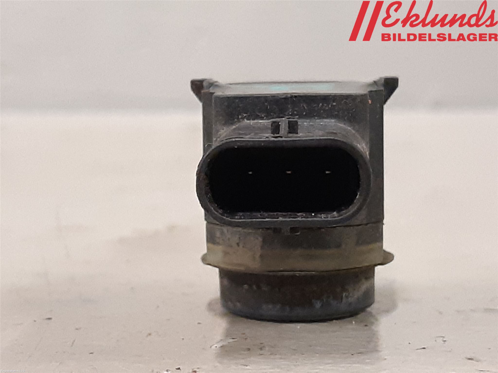 Volkswagen VW PASSAT 11-14 Parkeringshjälp Frontsensor