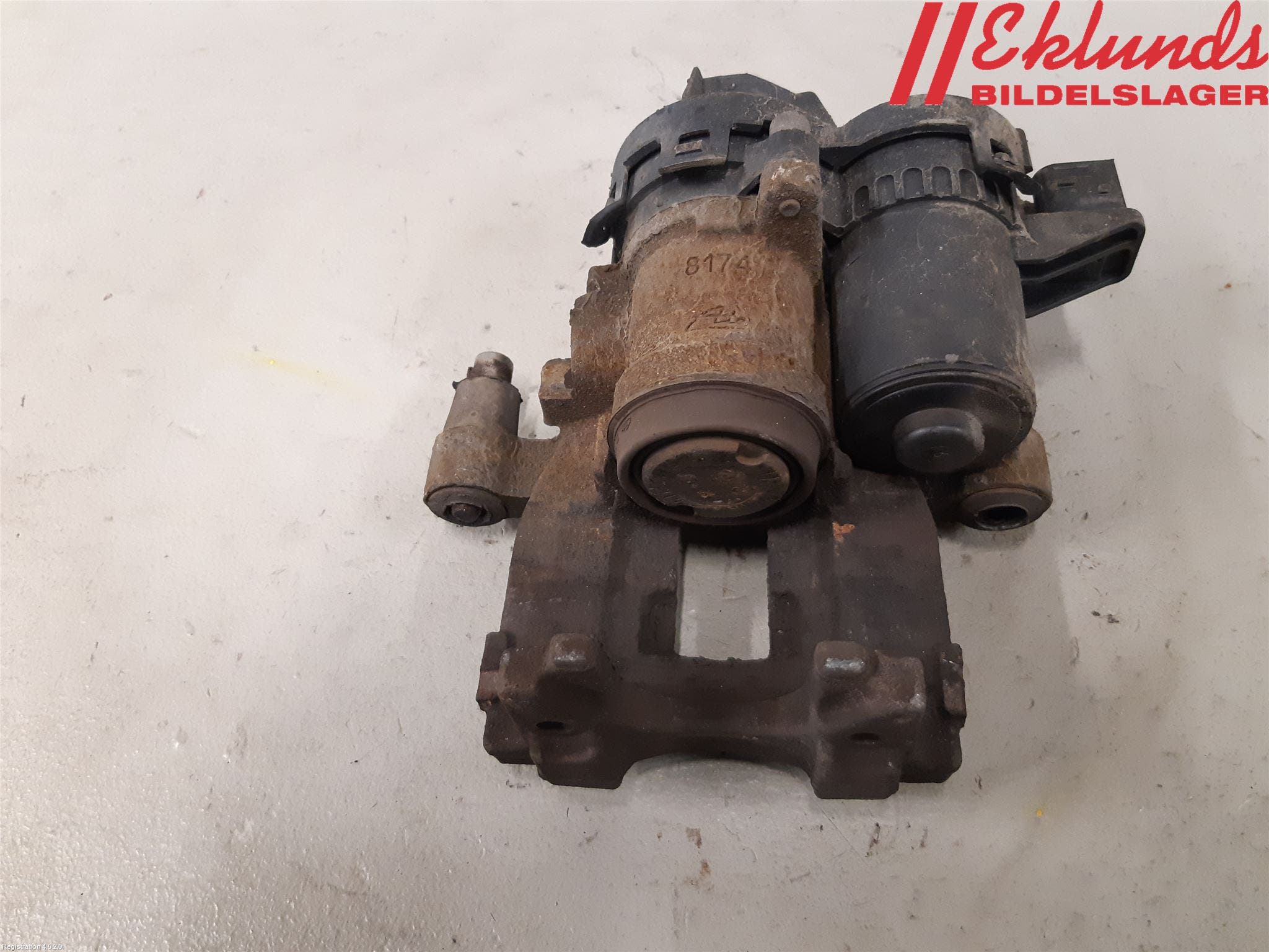 Volvo V90 17->> Bromsok Bak Höger