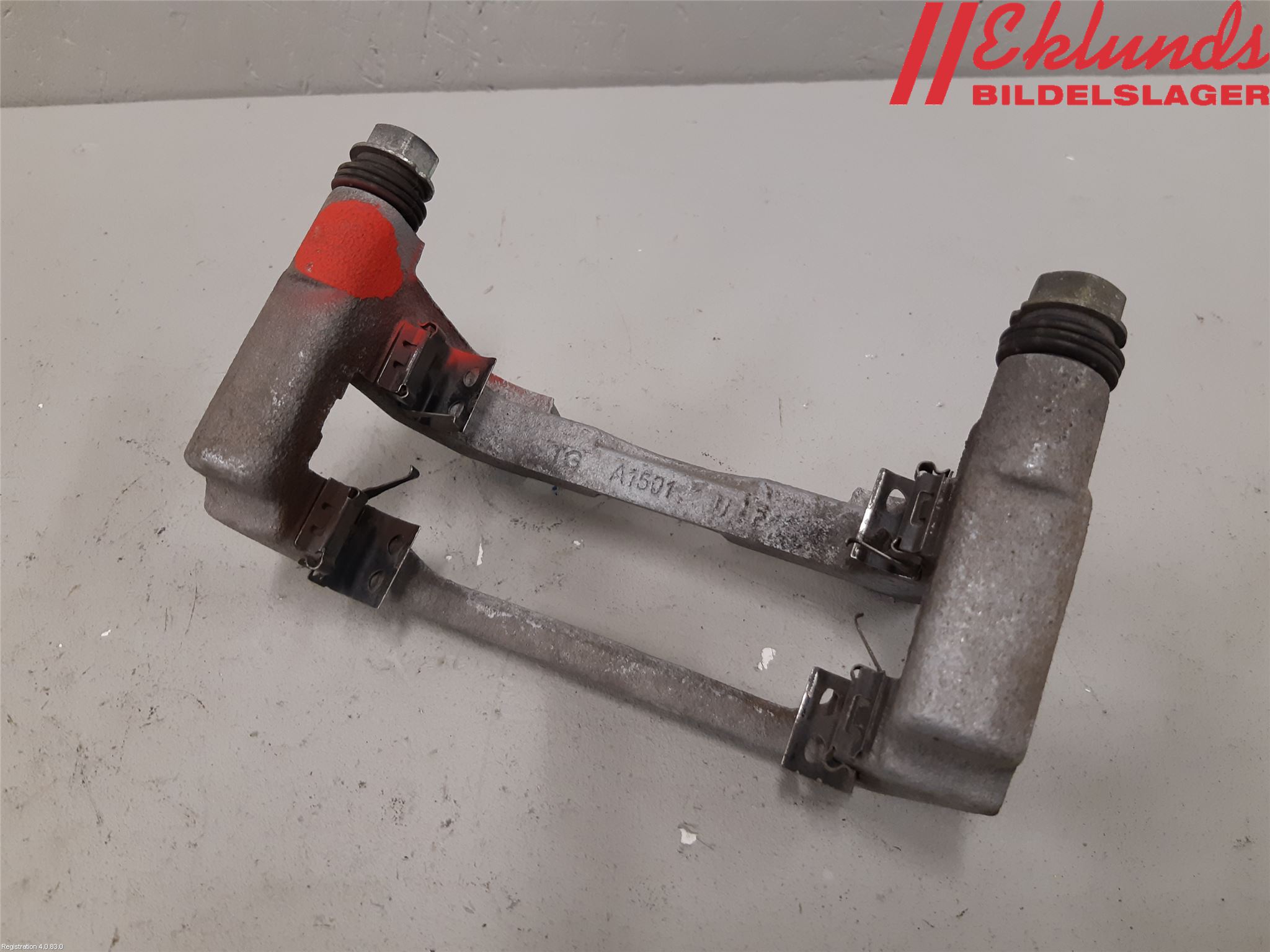 Tesla MODEL Y 21- Bromsokshållare