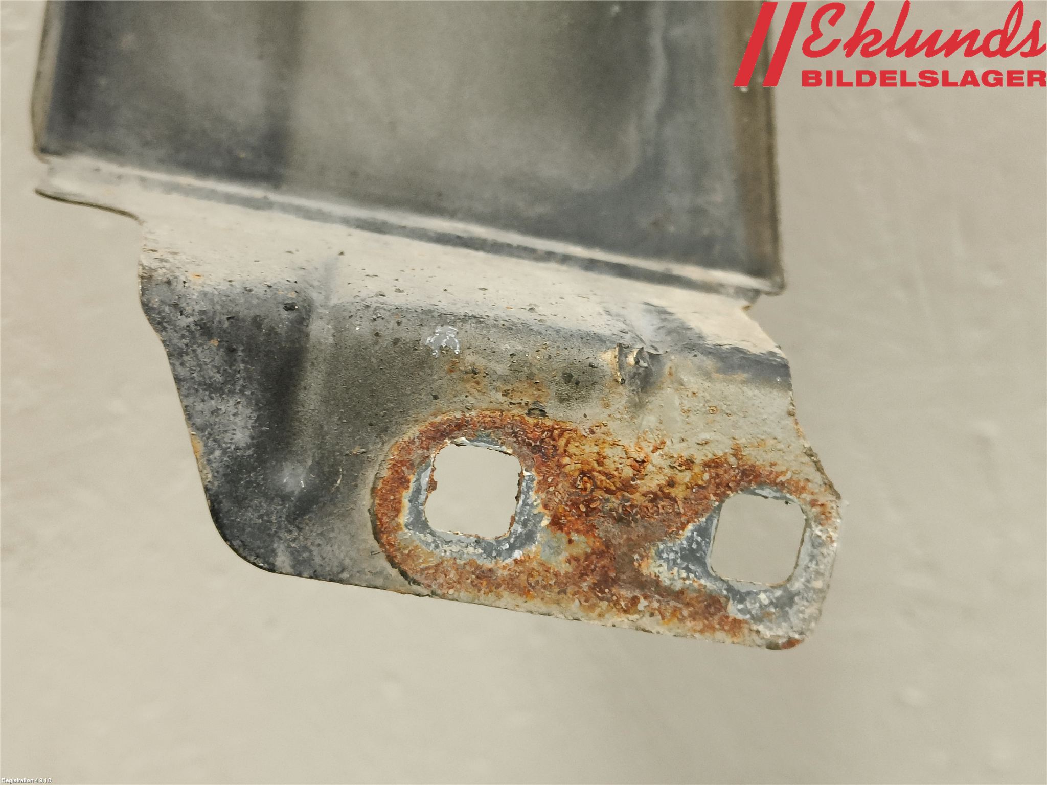 Ford C-MAX II  11-14 Skärm Fram Höger