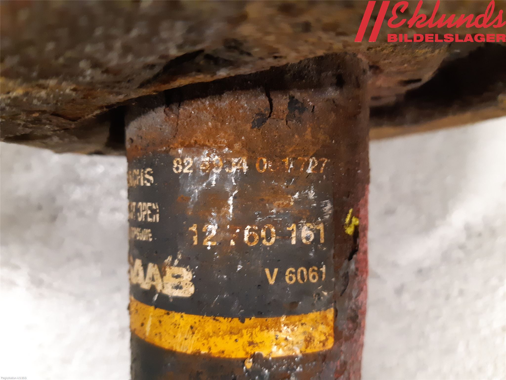 Saab 9-5     06-10 Fjäderben Fram Vänster