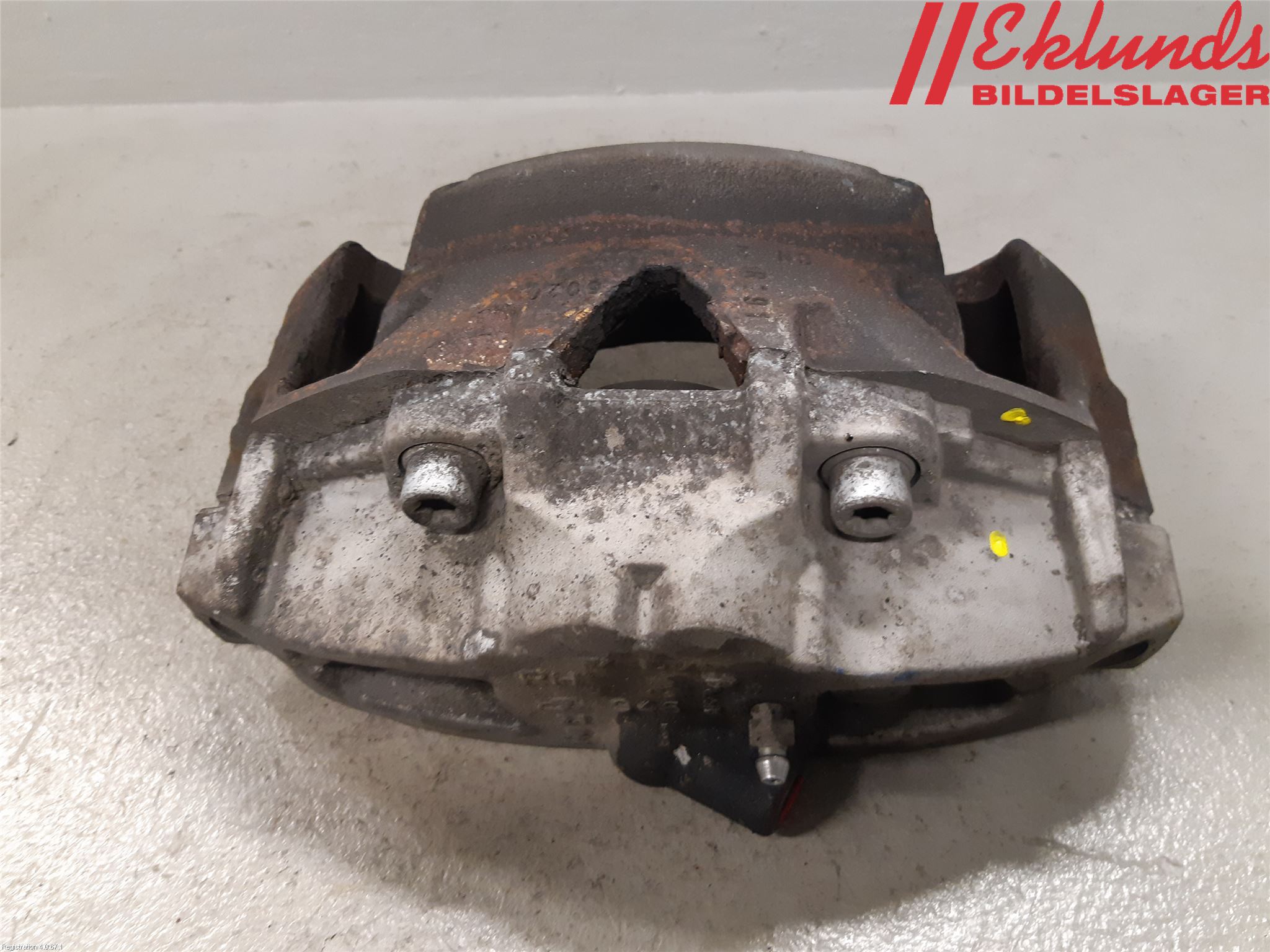 Volvo XC70 14-16 Bromsok Fram Höger