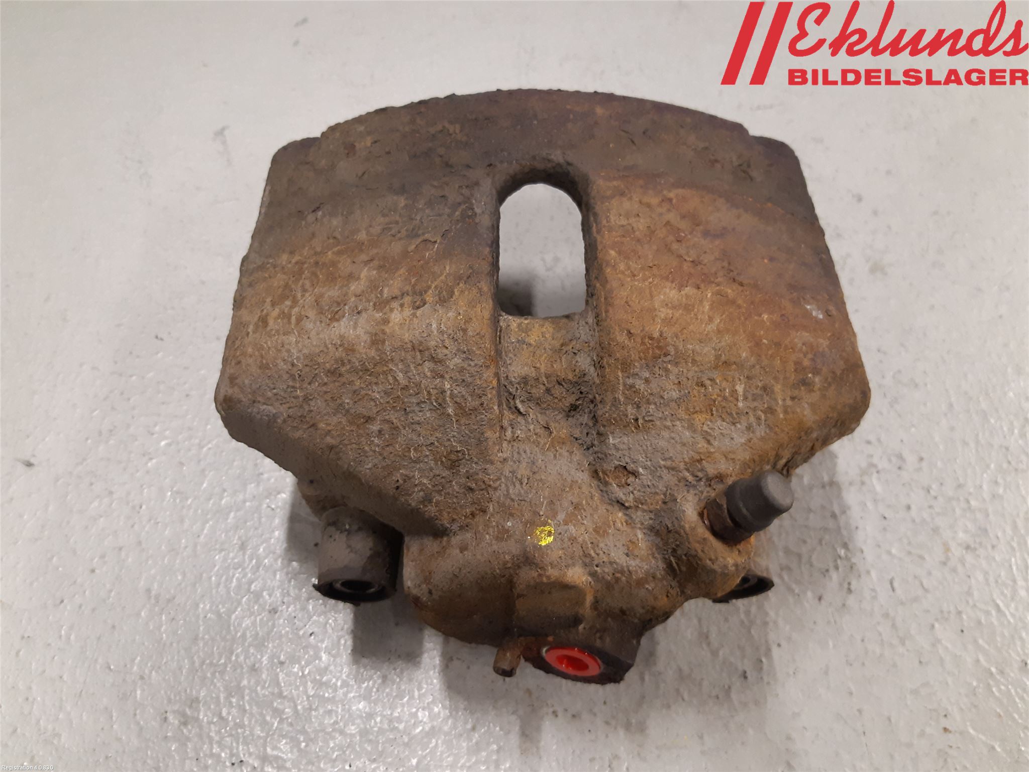 Volkswagen VW PASSAT 11-14 Bromsok Fram Höger