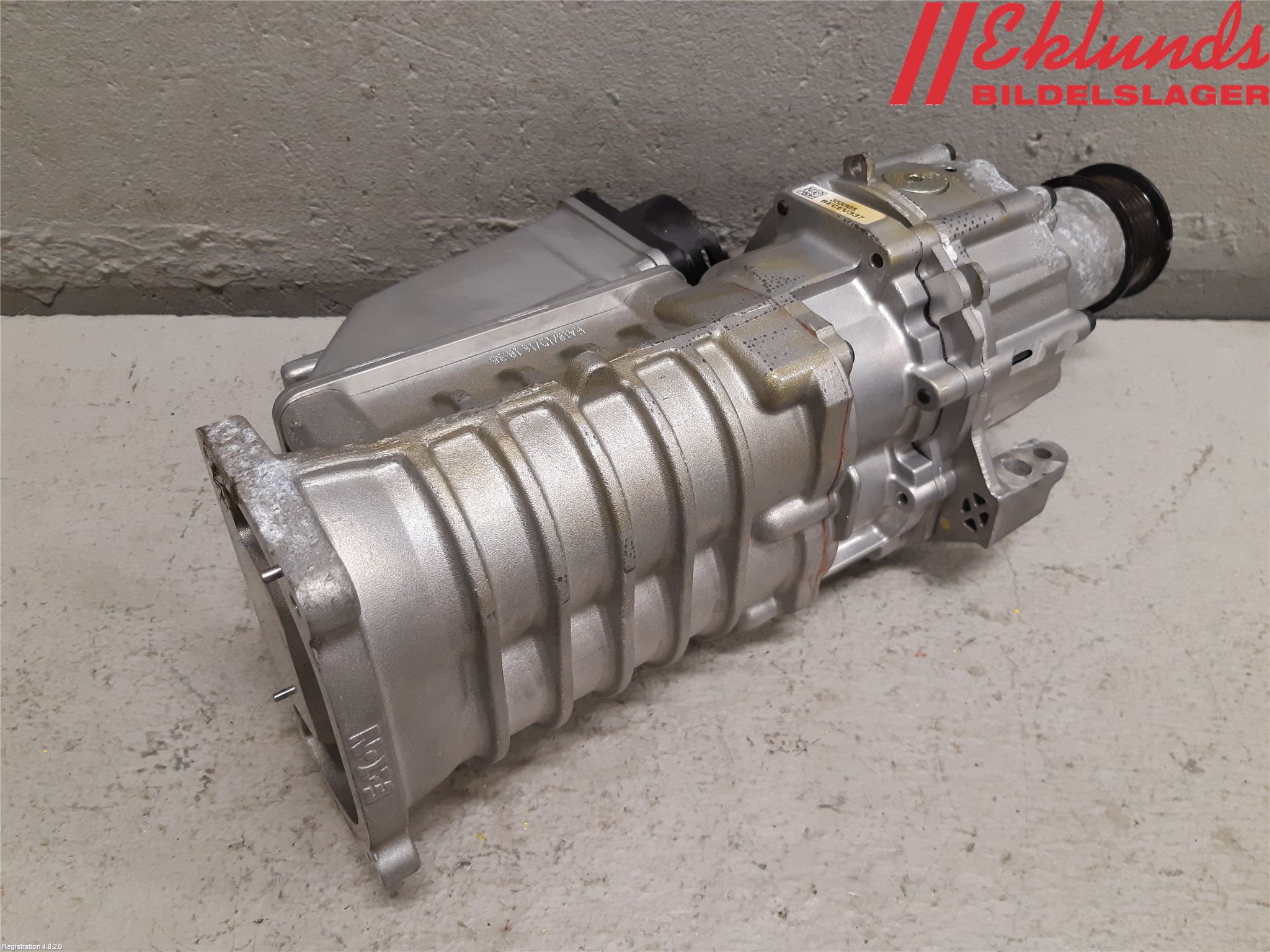 Volvo XC90/RECHARGE 16- Kompressor Remdriven