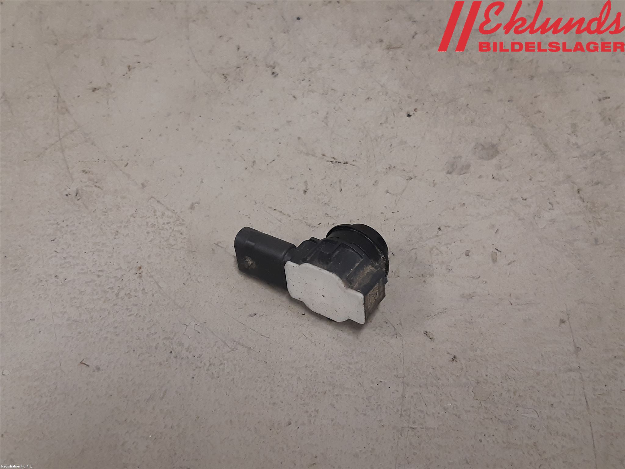 BMW 3 F30/F31/F80 12-19 Parkeringshjälp Backsensor