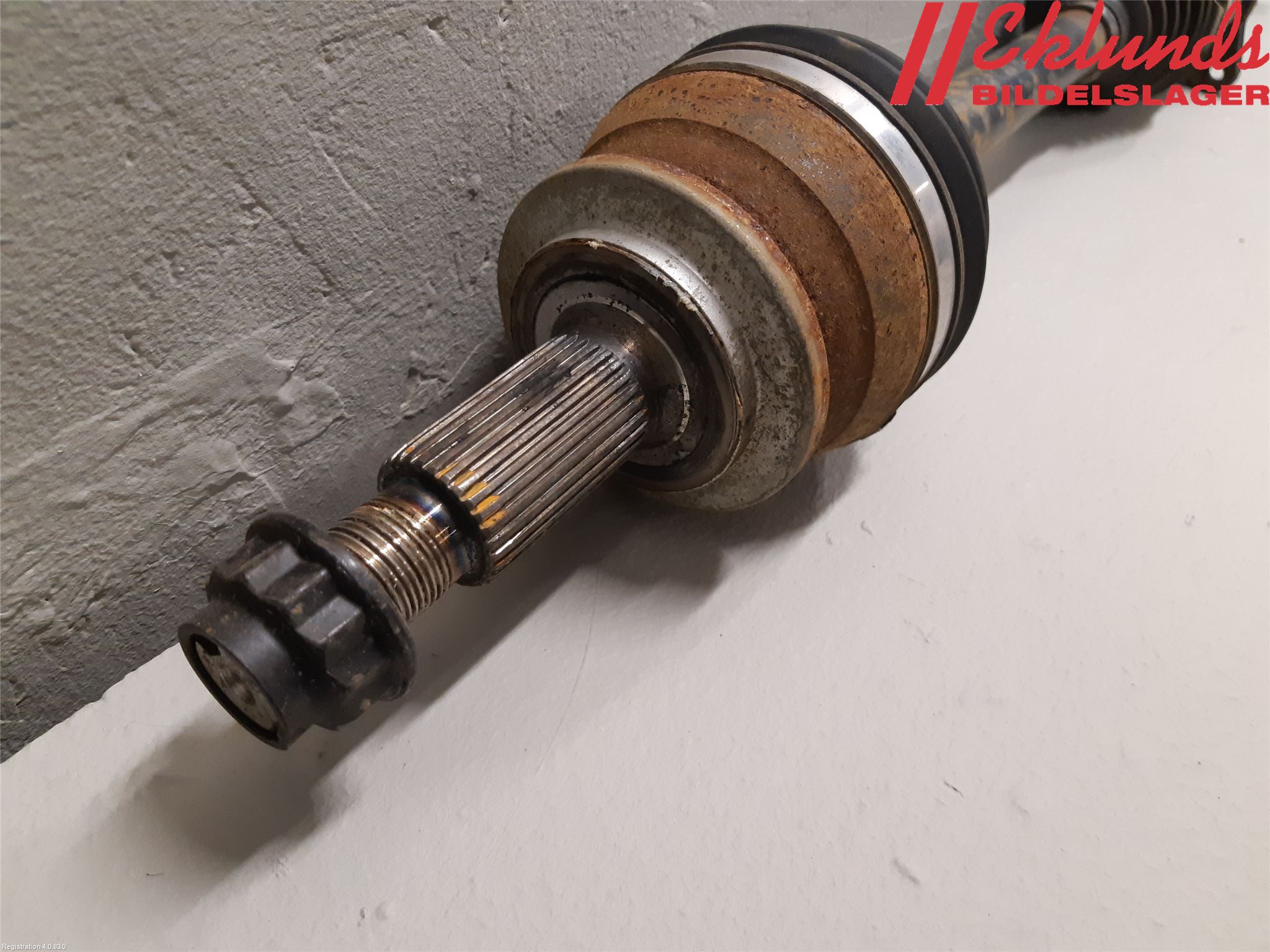 Toyota RAV4 19- Drivaxel Fram Höger