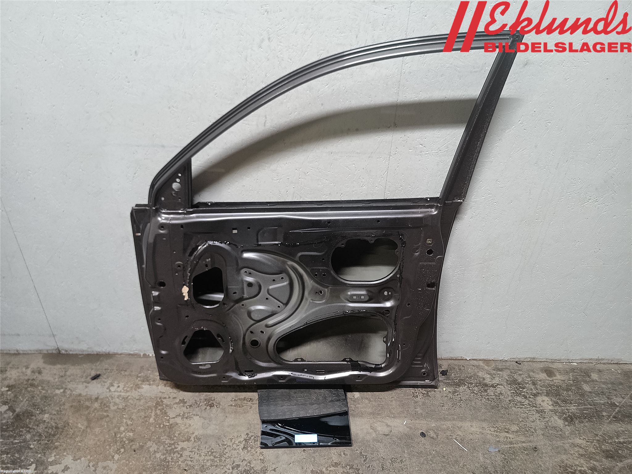 Mitsubishi L200 06-15 Dörr Fram Höger