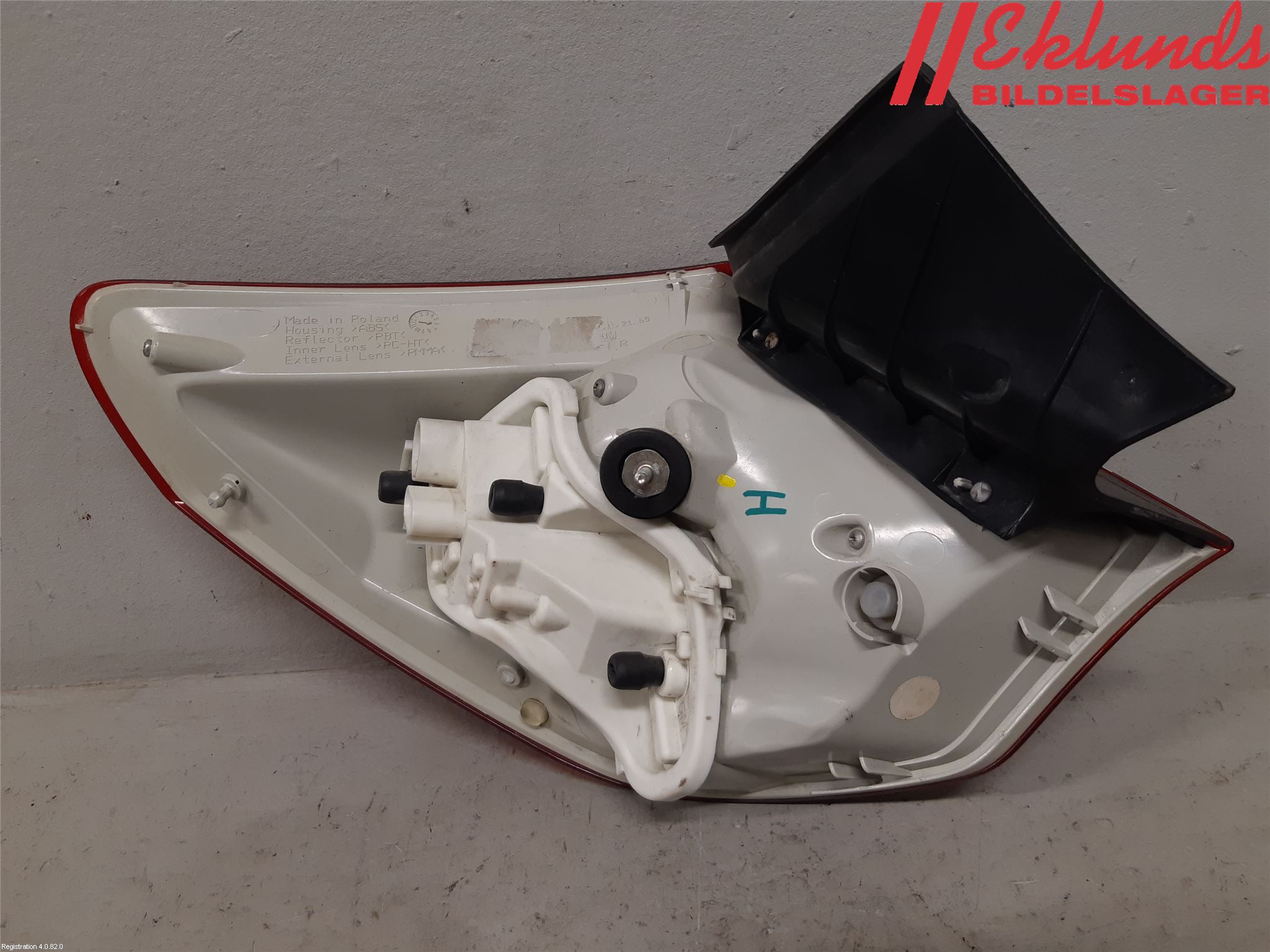 Opel ASTRA J 10-15 Bakljus Höger