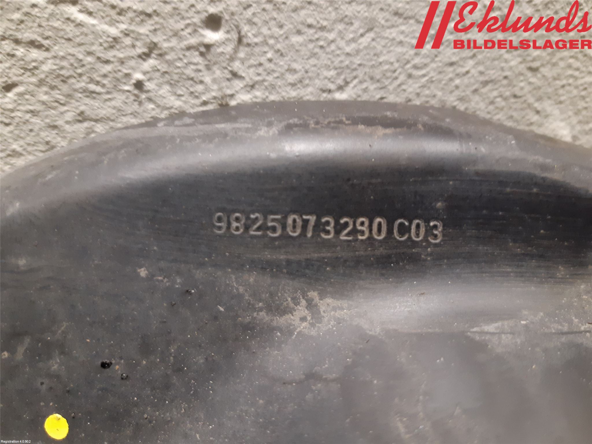 Peugeot 2008/E-2008 20- Bromssköld Bak