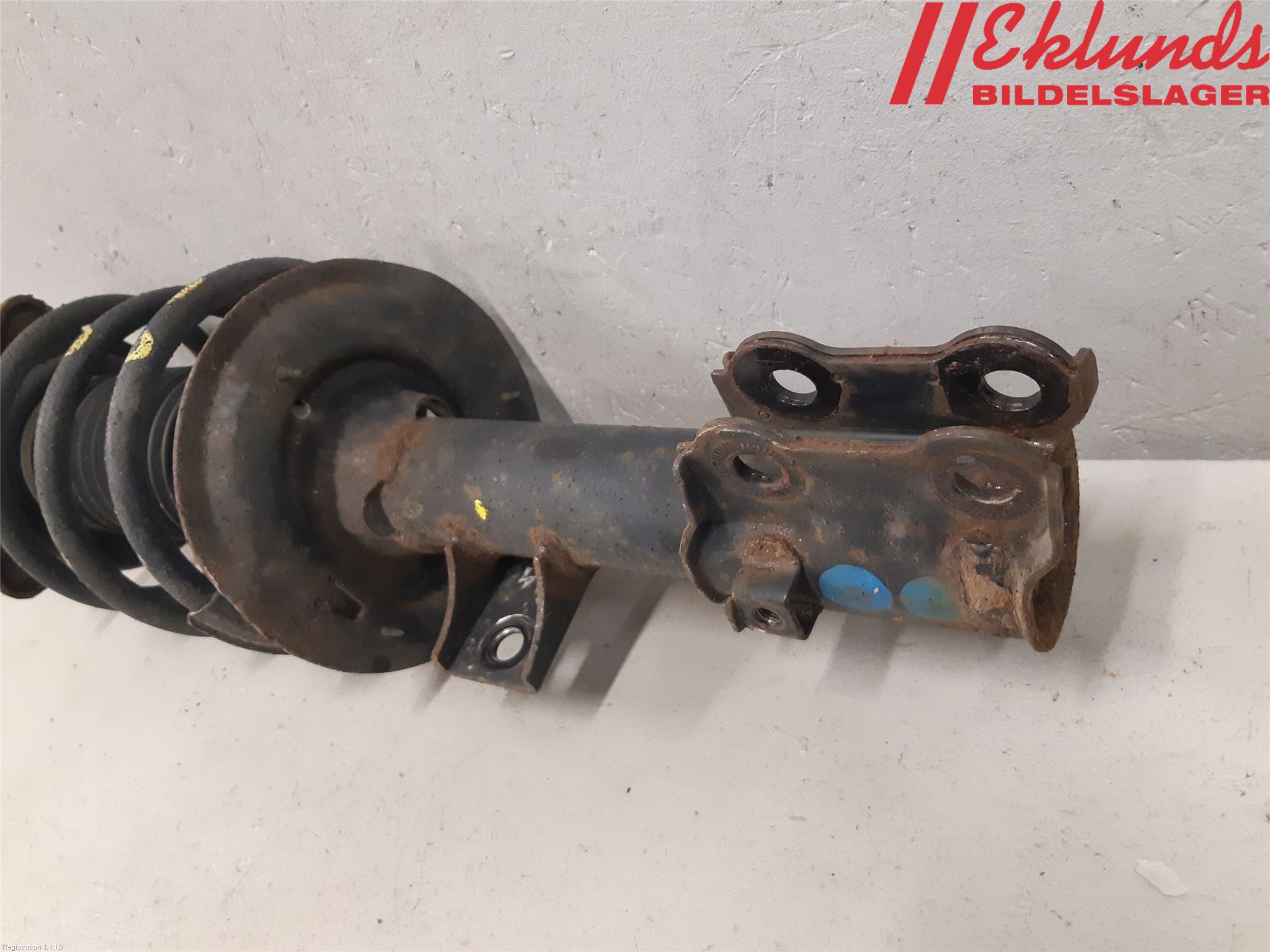 Kia CEED 12-18 Fjäderben Fram Höger