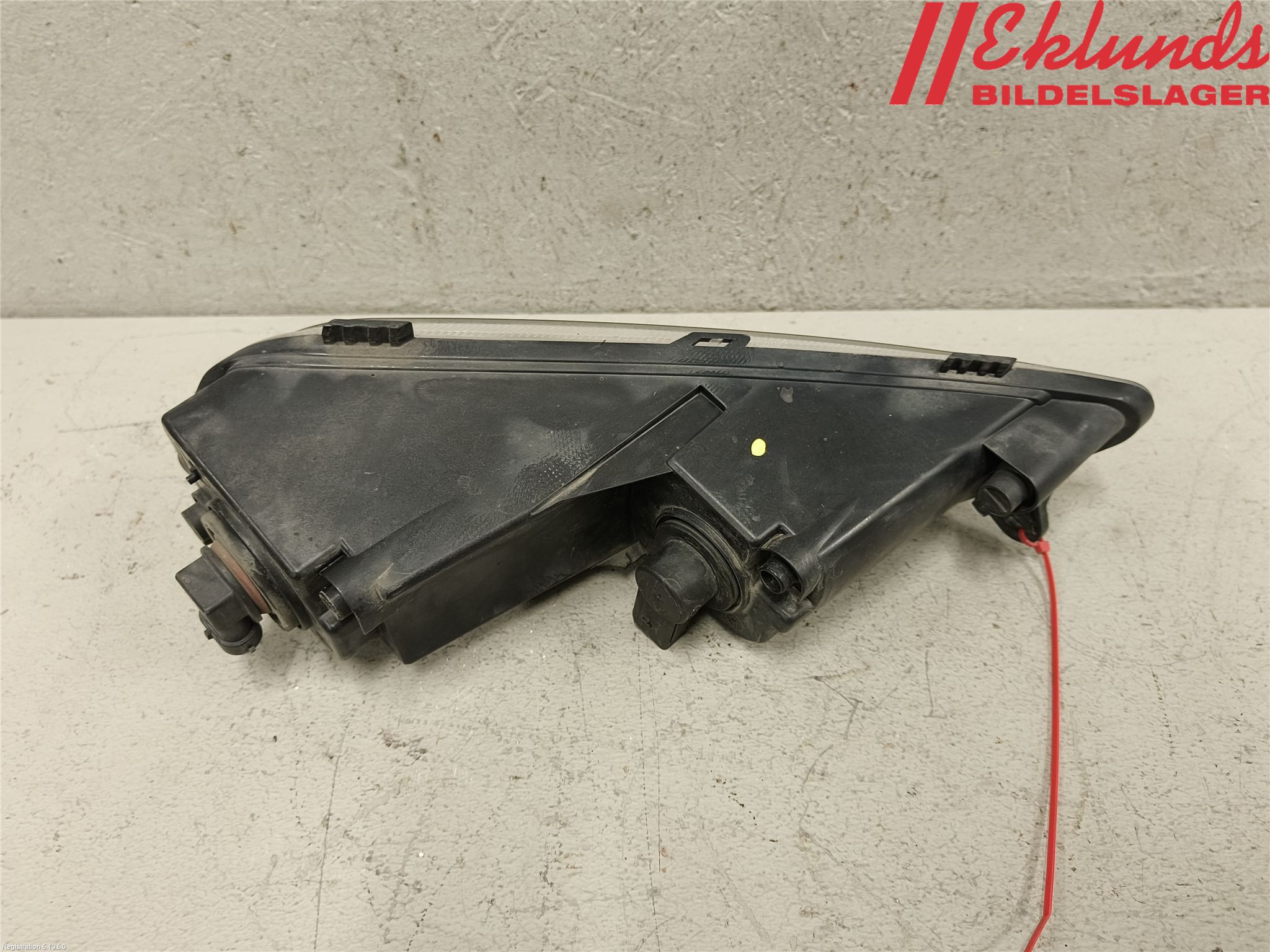 Volkswagen VW PASSAT 11-14 Dimljus-Varselljus Fram