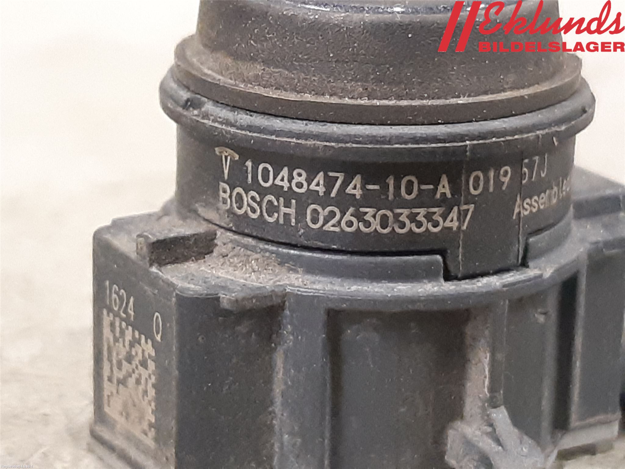 Tesla MODEL S 13- Parkeringshjälp Backsensor