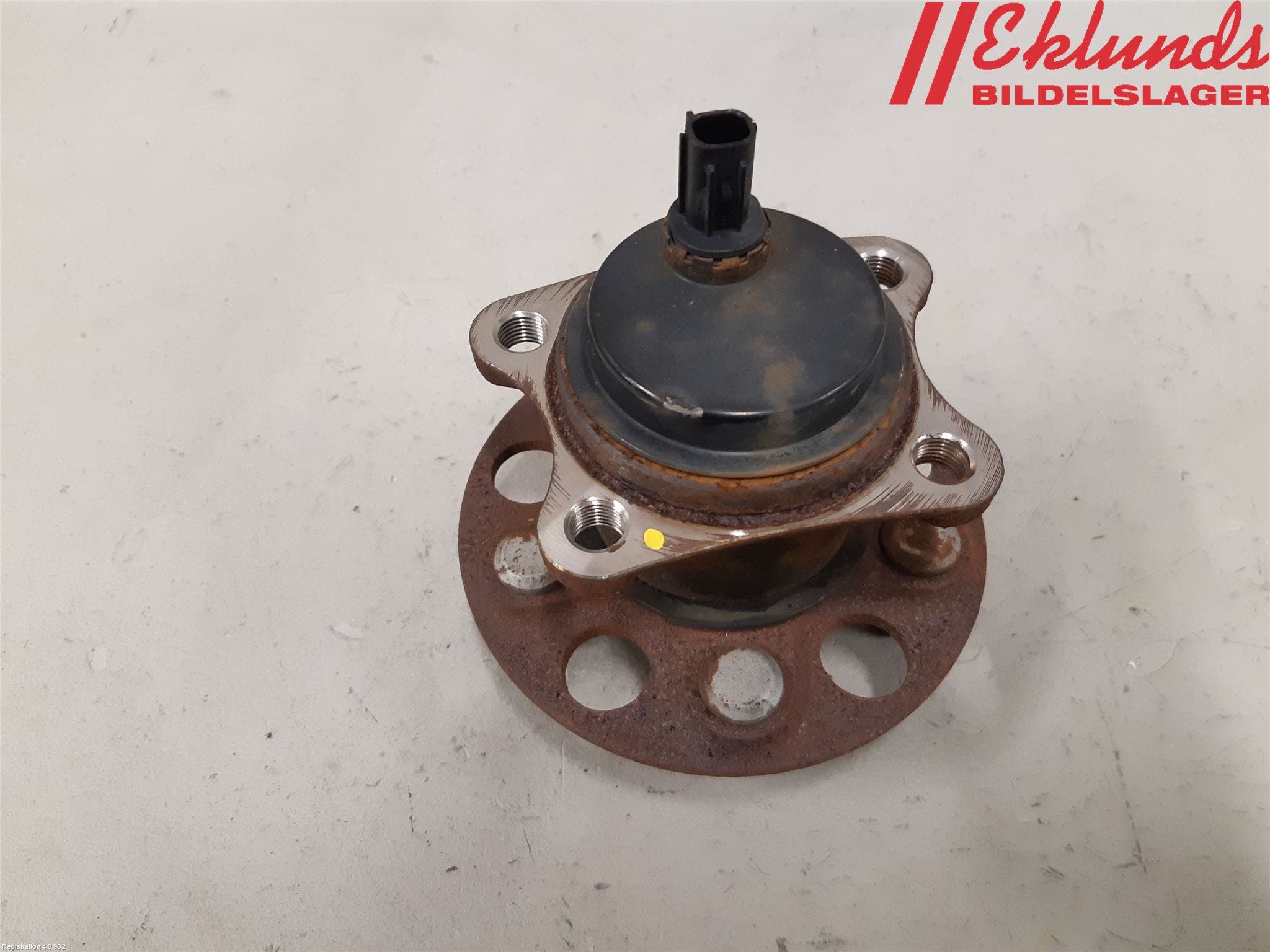 Toyota YARIS XP21 20- Nav Bak