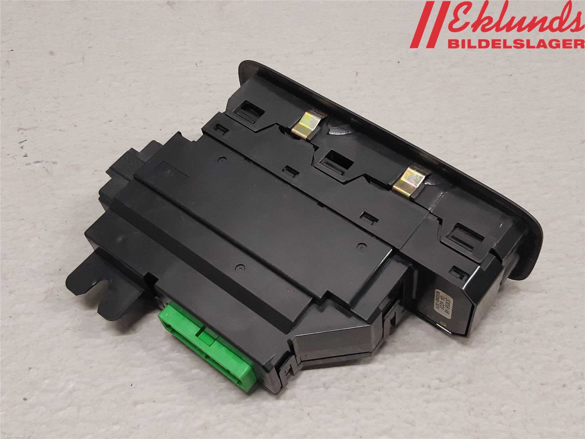 Volvo V70 00-04 Strömställare Elhiss