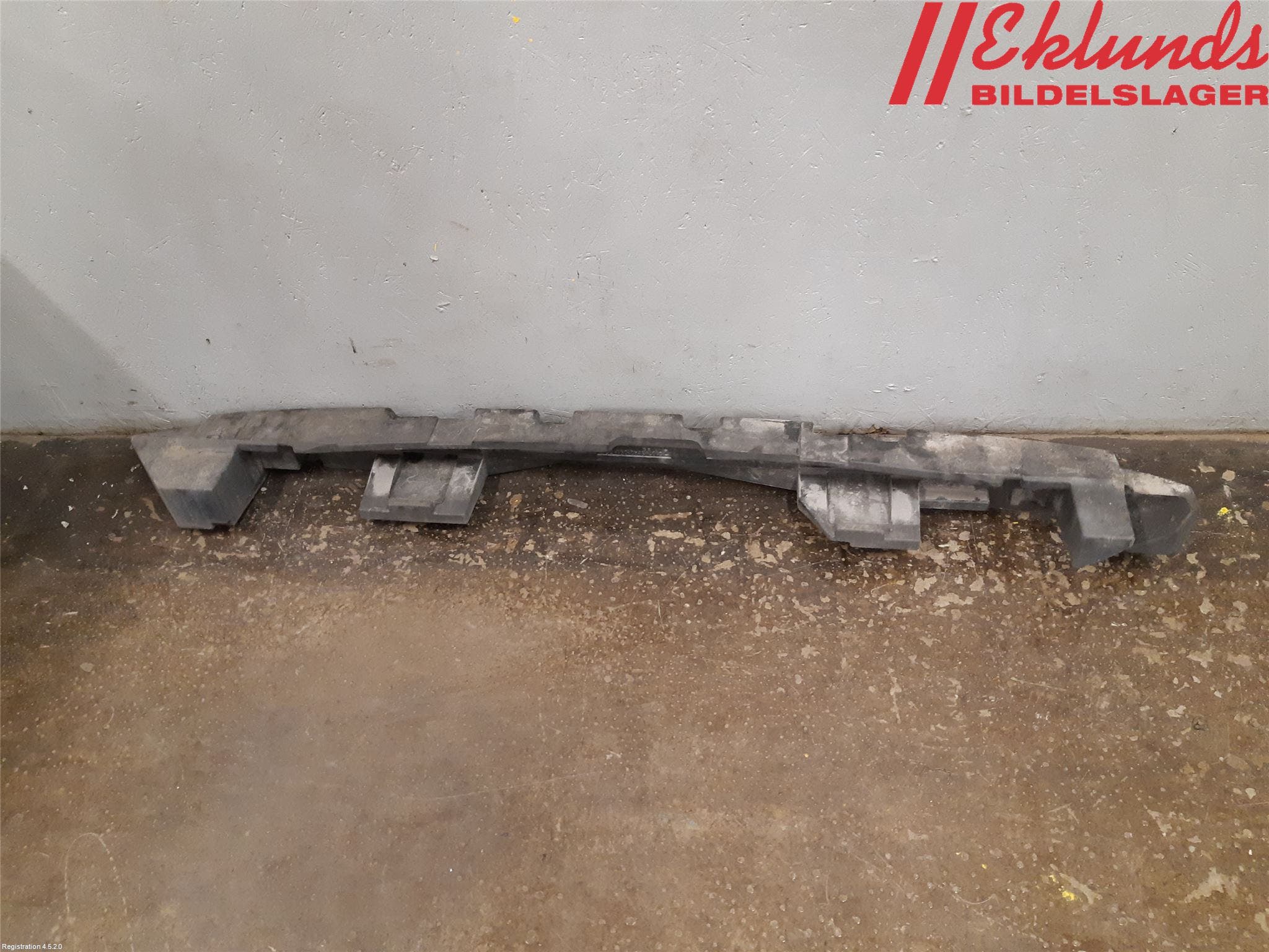 Mercedes-Benz MB E-KLASS (W212) 09-16 Stötfångare Deformelement Bak