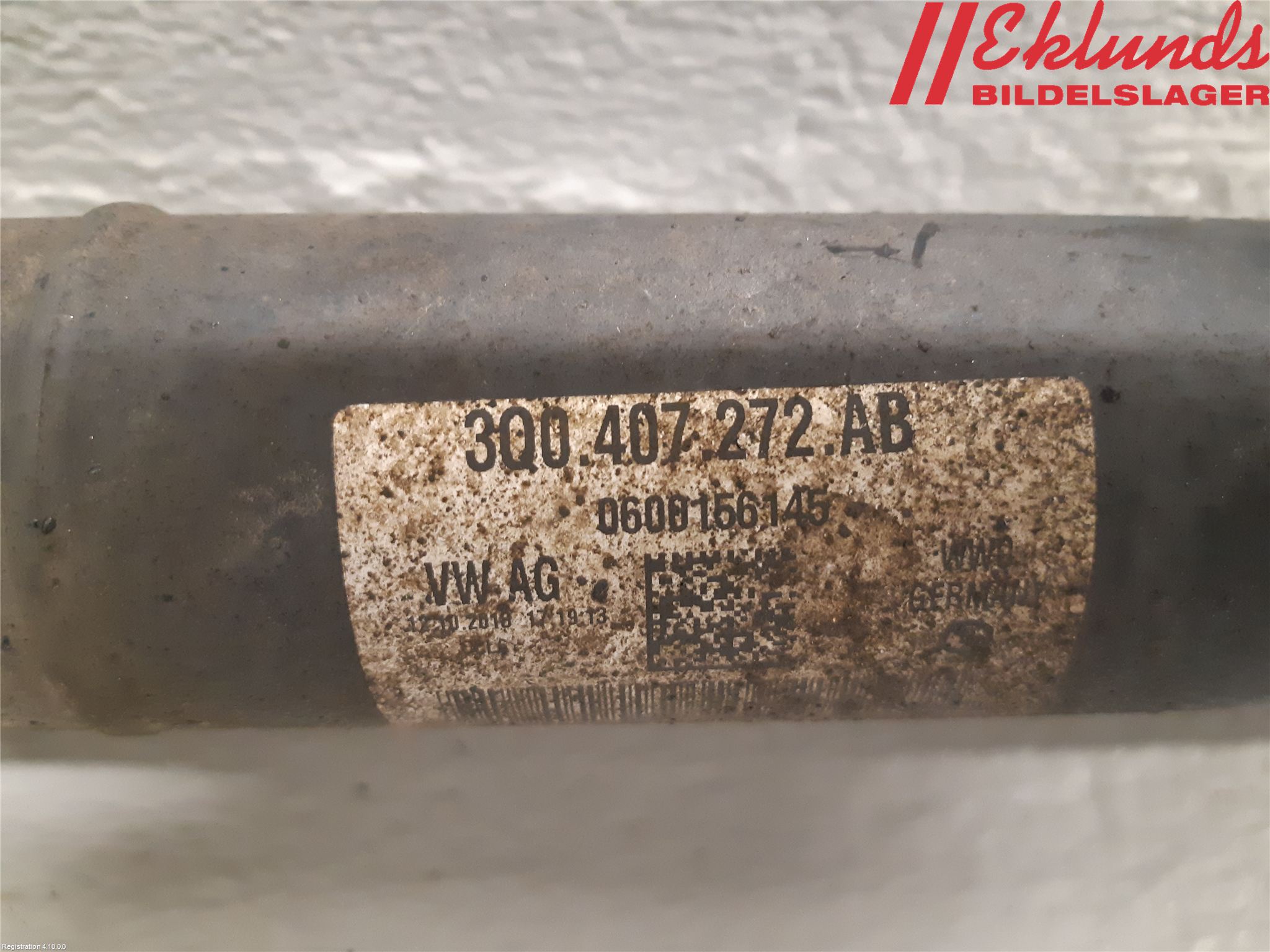 Volkswagen VW CADDY 16-20 Drivaxel Fram Höger