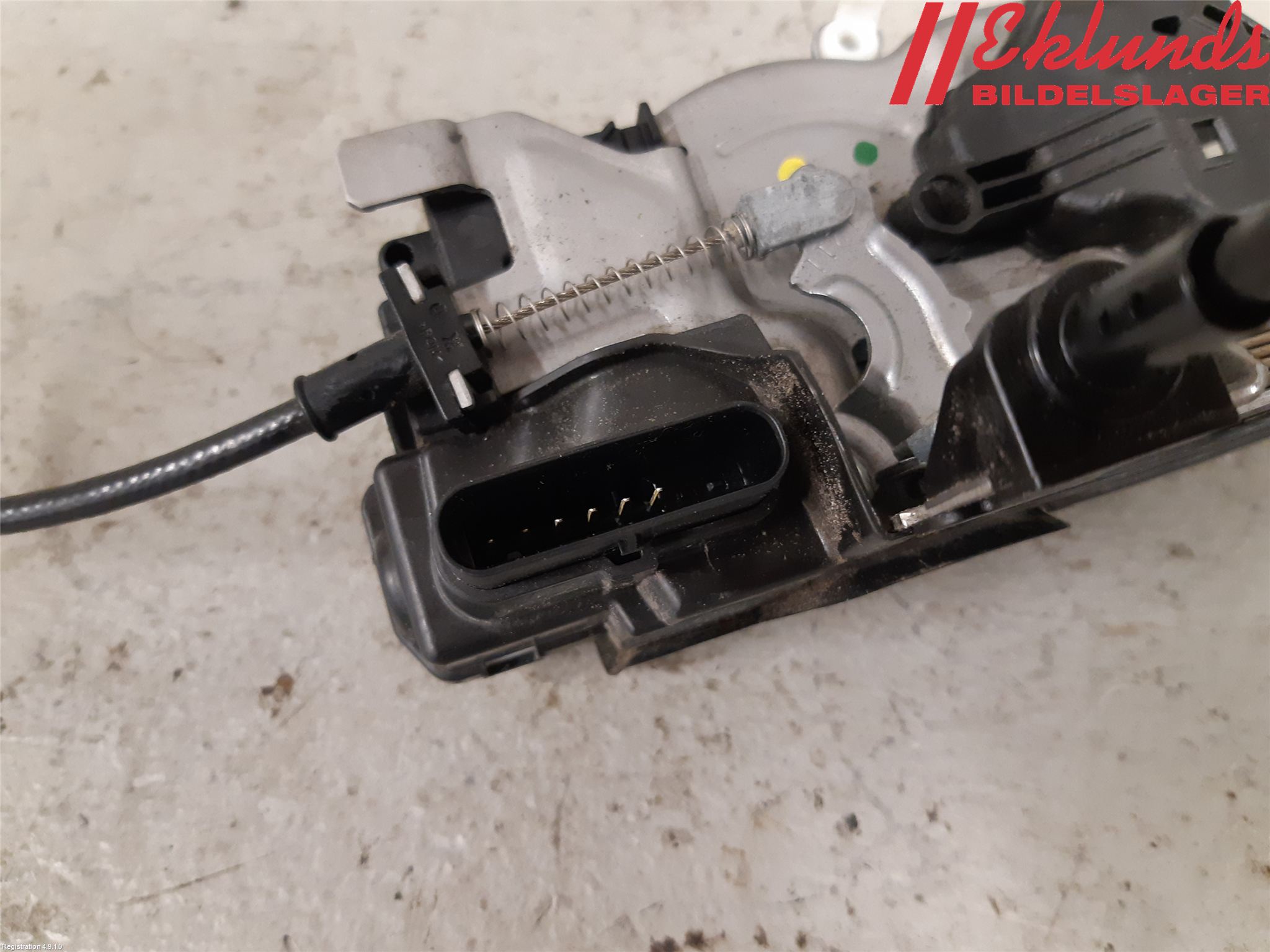 Volvo V60 19- Låskista-Dörrlås