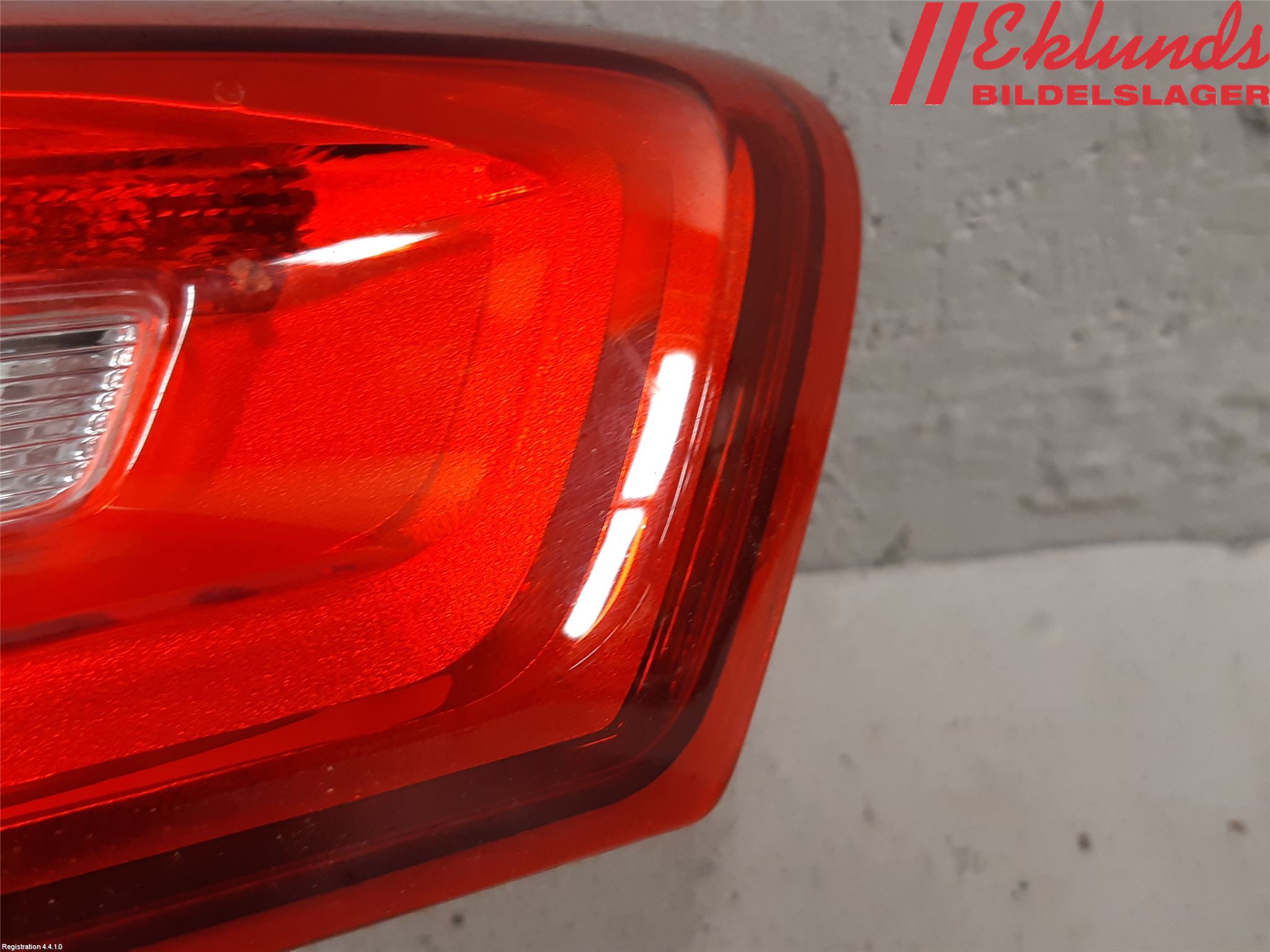 Ford FOCUS 19- Bakljus Lucka Vä