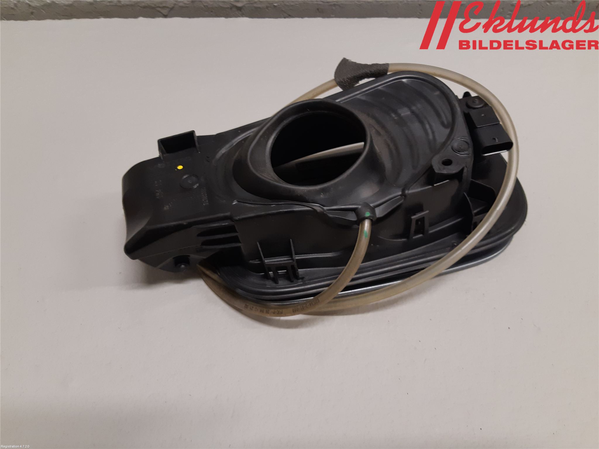 Volvo XC90/RECHARGE 16- Tanklucka