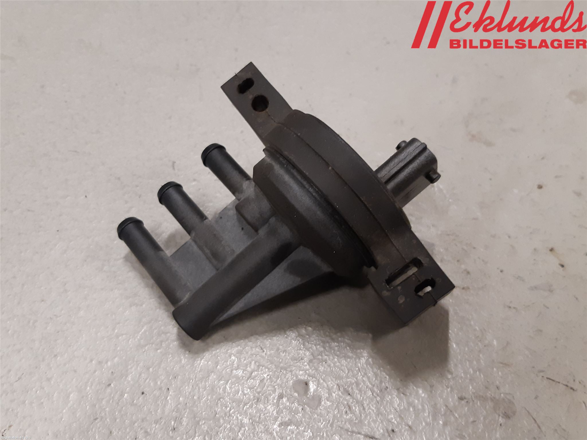 Saab 9-5     06-10 Vakuumventil