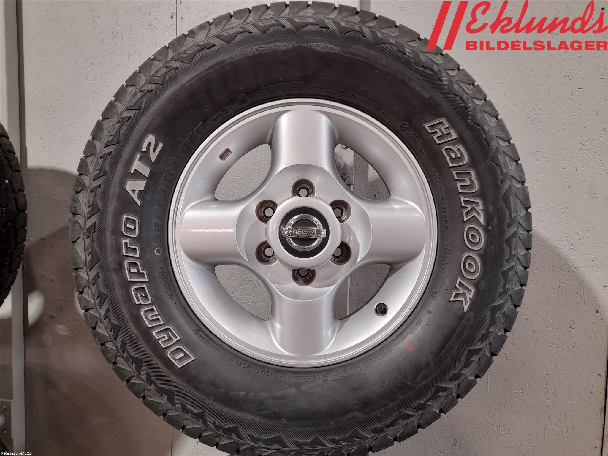 Nissan NP300 Sommardäck Alumfälg 4St