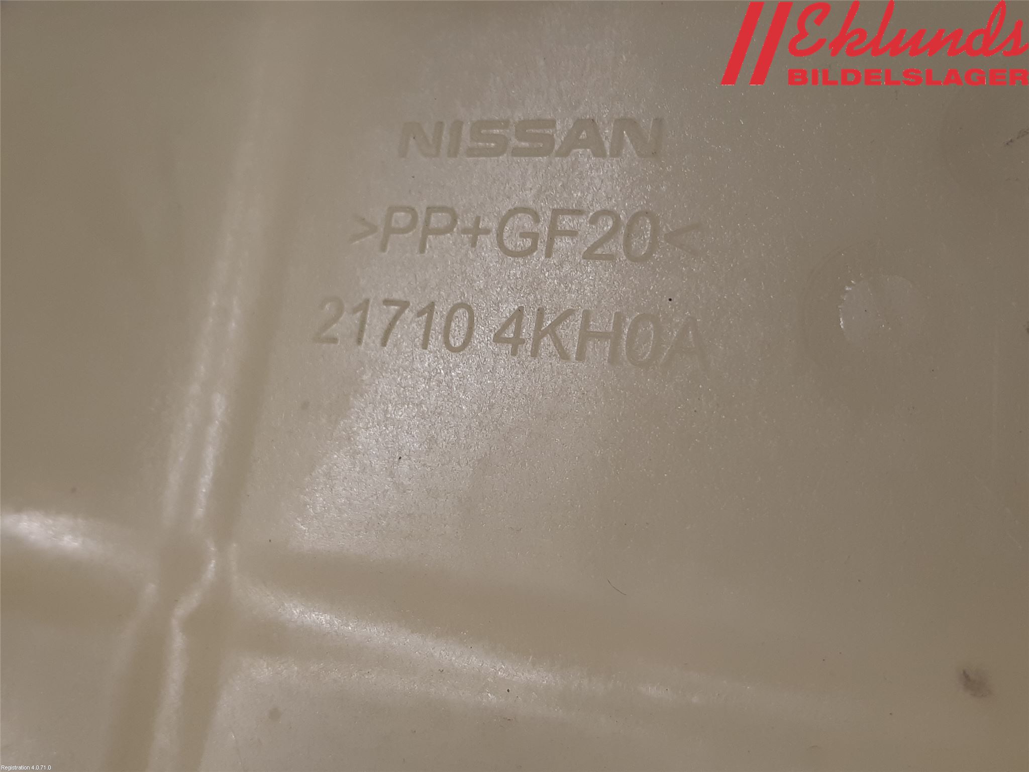 Nissan NAVARA, TREK-1 17-21 Expansionstank