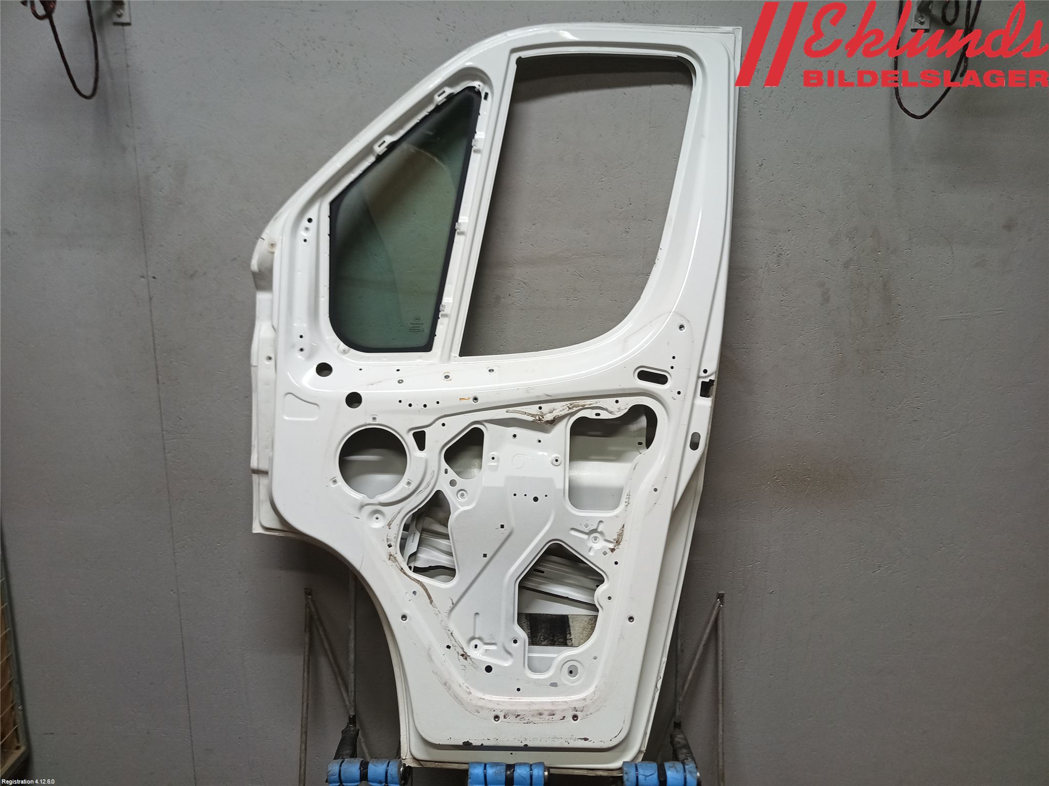 Peugeot BOXER/E-BOXER 15- Dörr Fram Höger