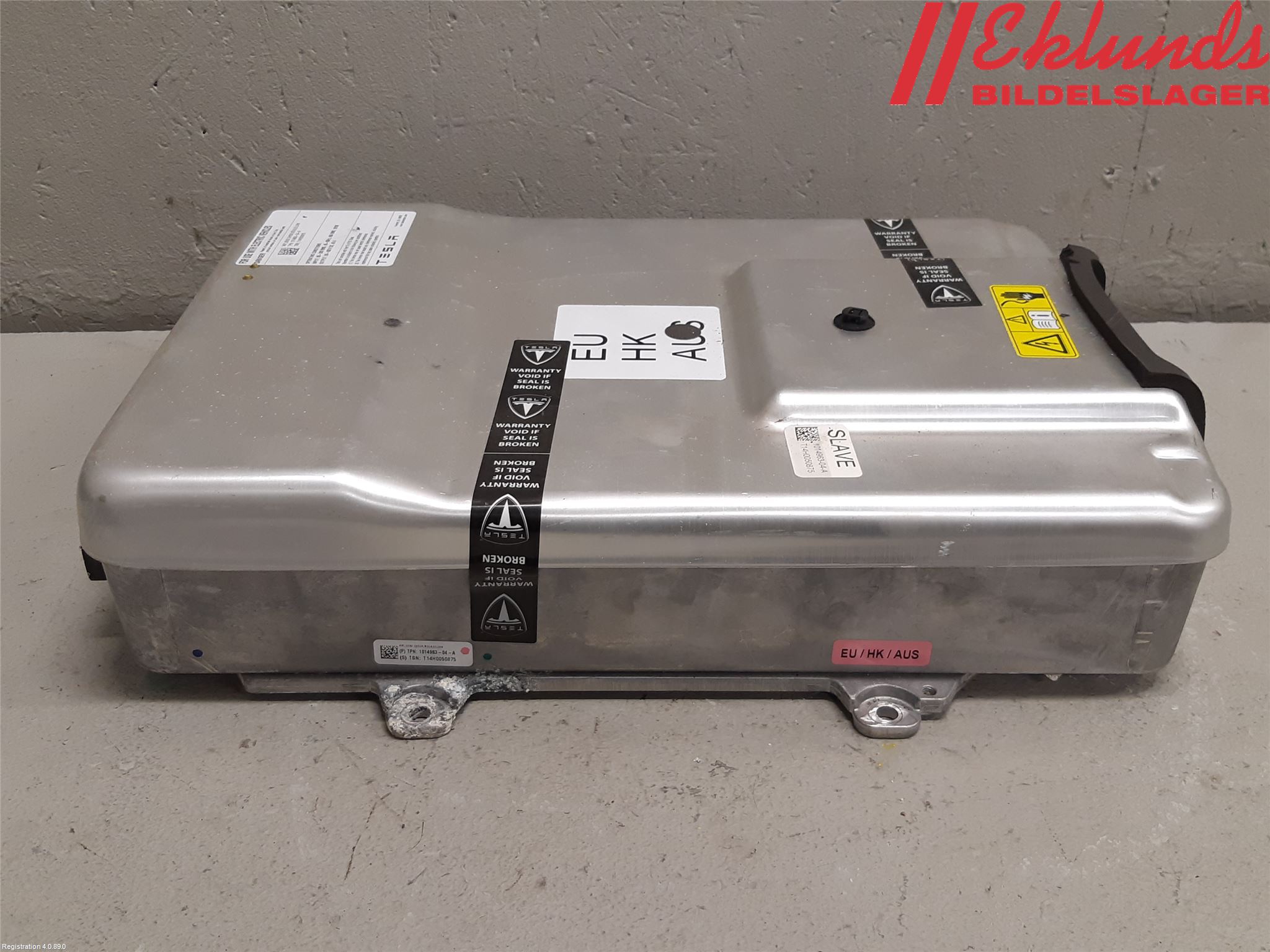 Tesla MODEL S 13- Batteriladdare Högspänning
