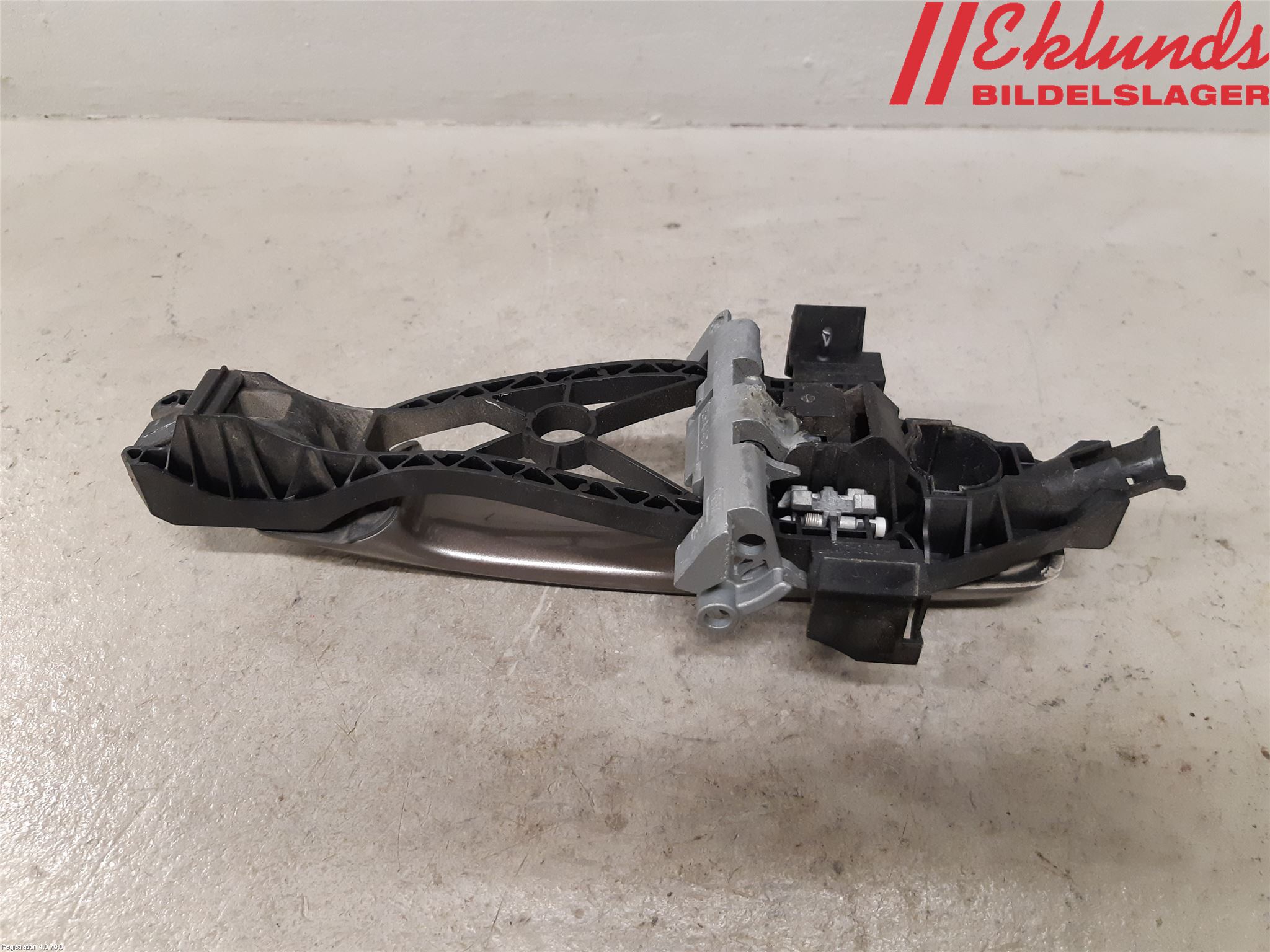 Volvo V70 08-13 Dörrhandtag Yttre Vä