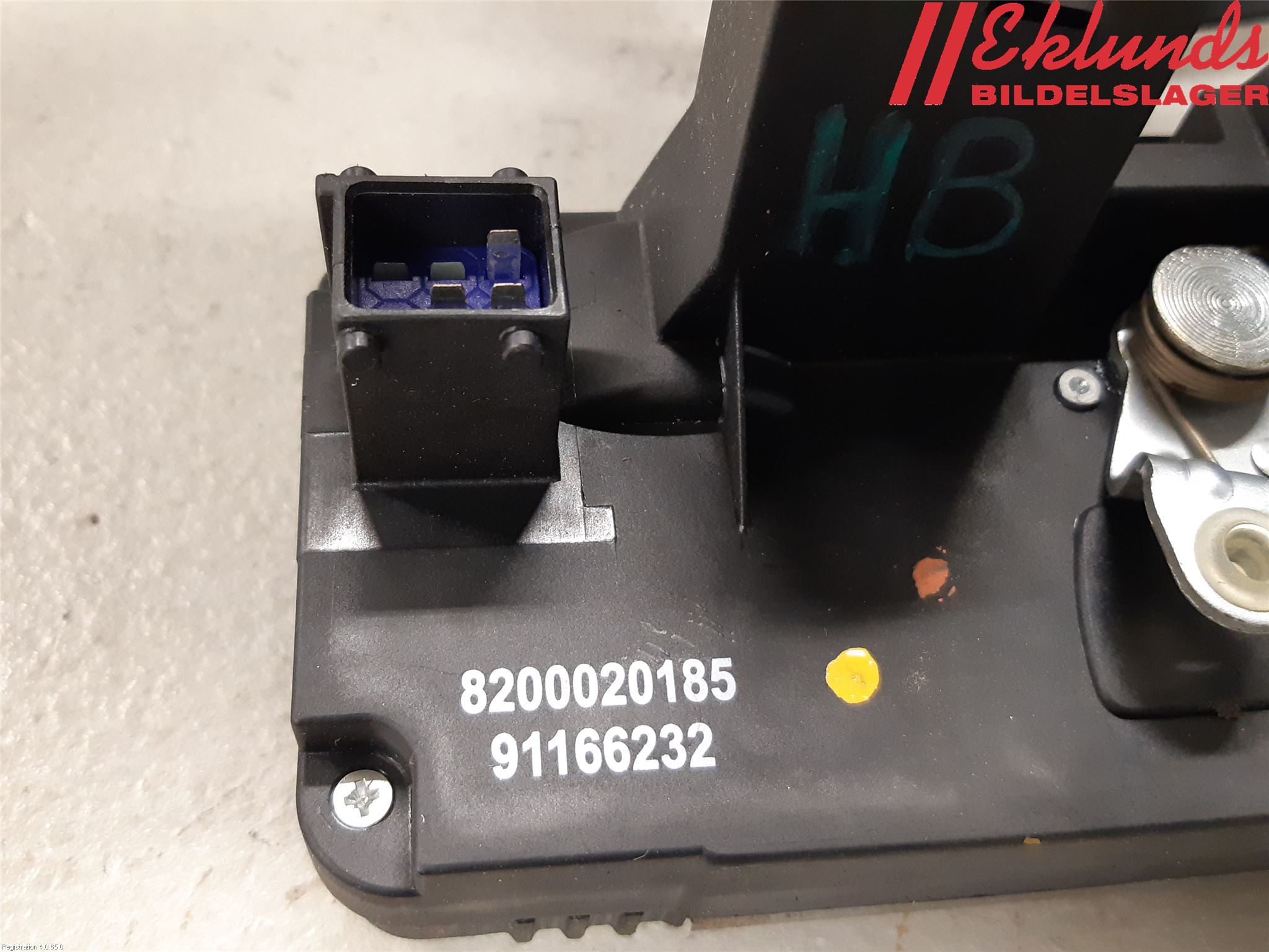 Opel VIVARO 01-14 Låskista-Dörrlås