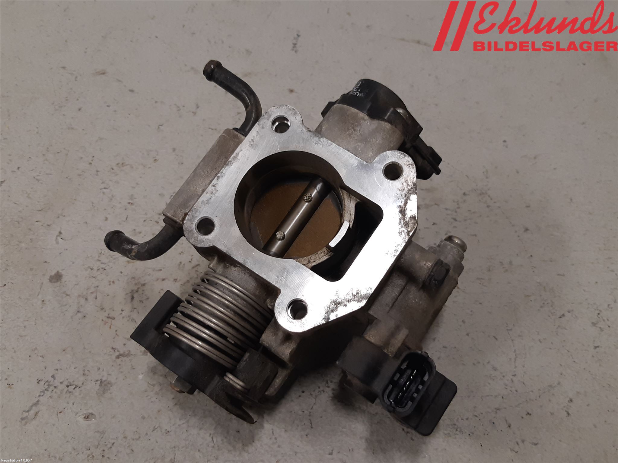 Kia PICANTO    04-11 Injspjällhus