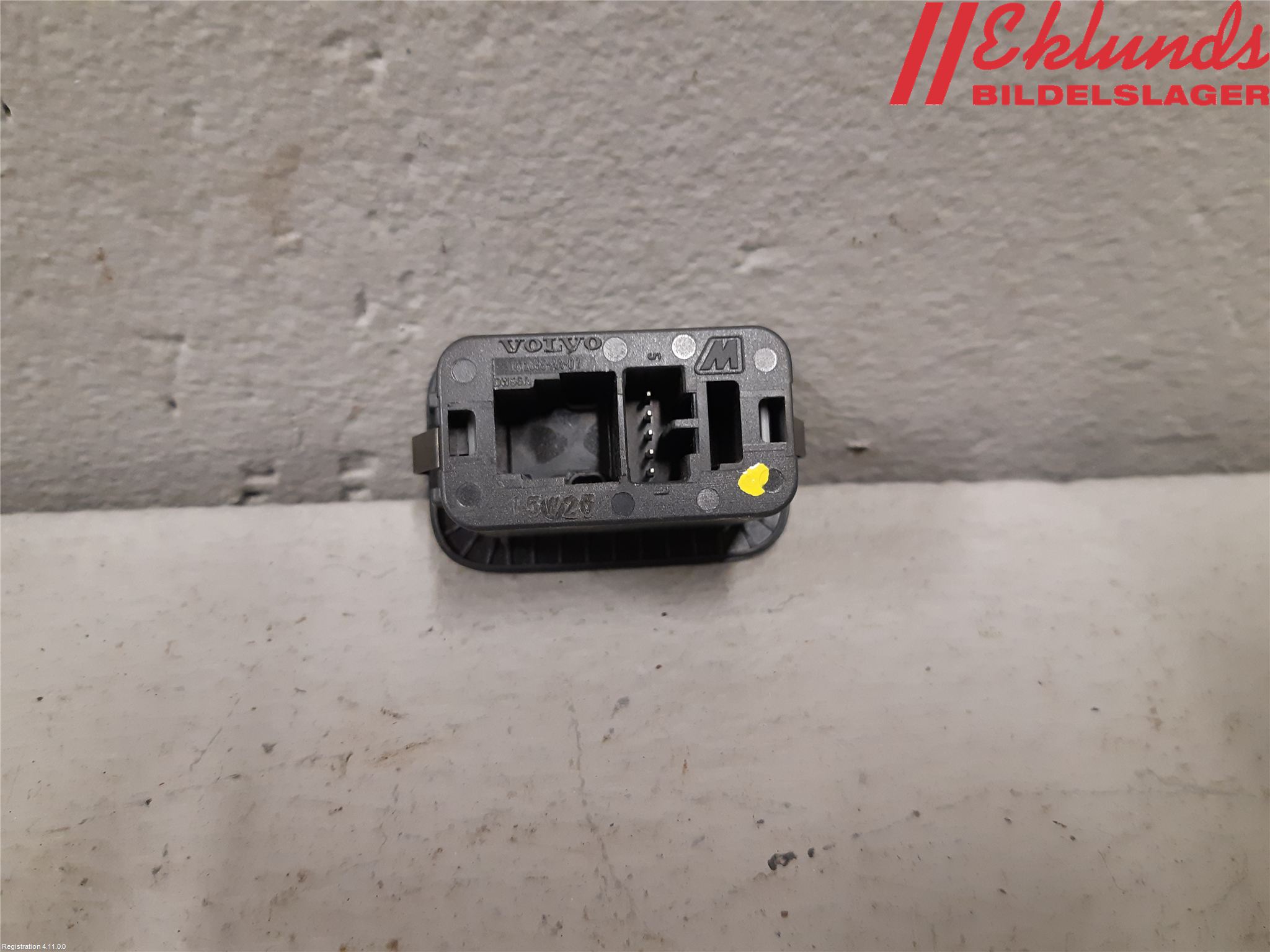 Volvo V70 14-16 Strömställare Baklucka