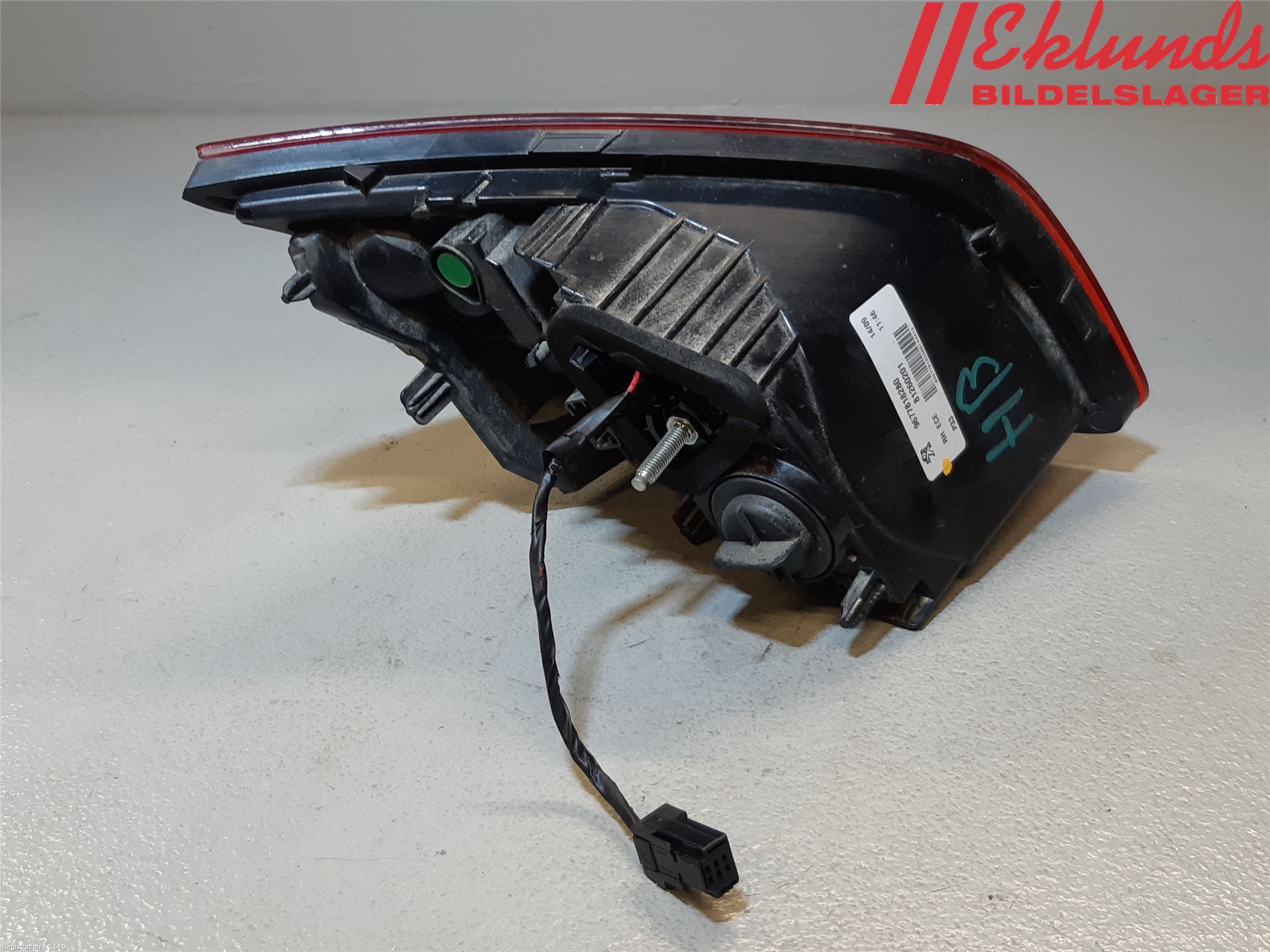 Peugeot 308 14-21 Bakljus Lucka Hö