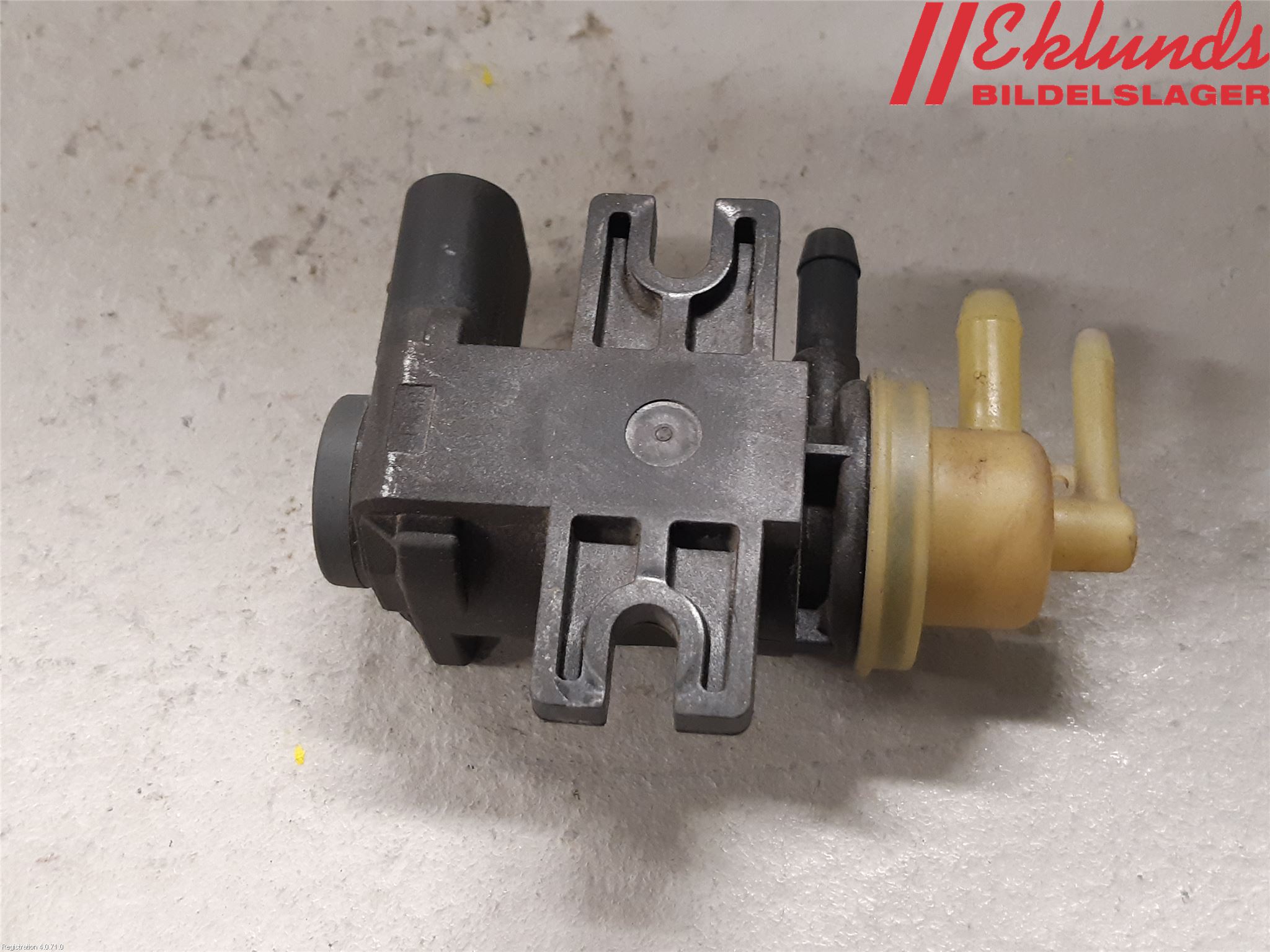 Skoda FABIA 15-21 Vakuumventil