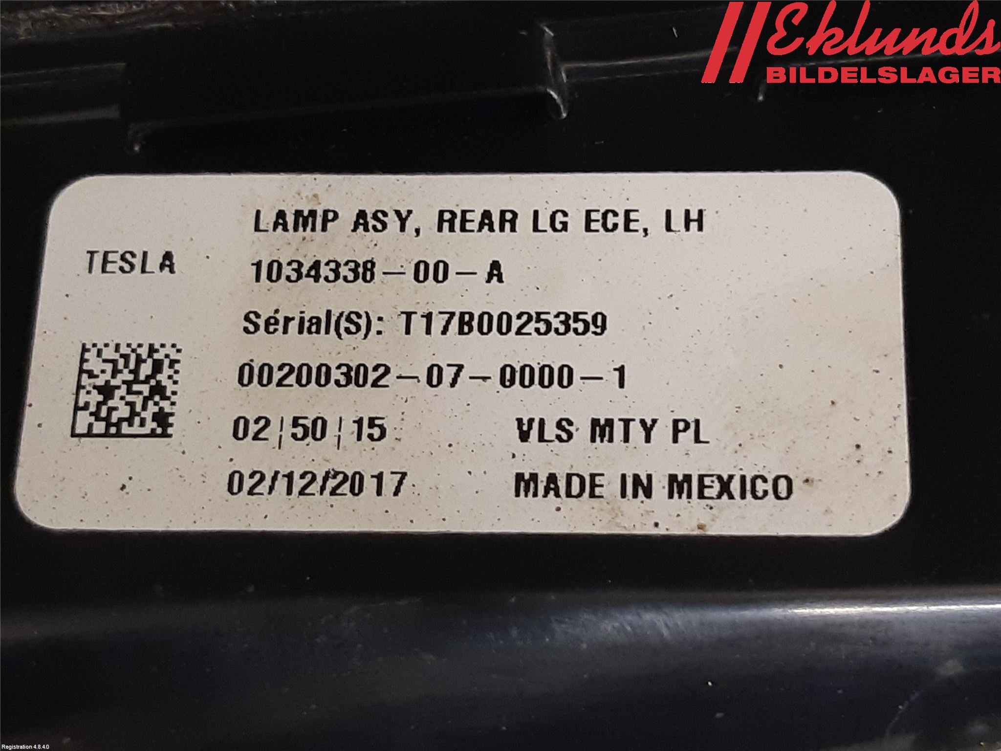 Tesla MODEL X 16- Bakljus Lucka Vä