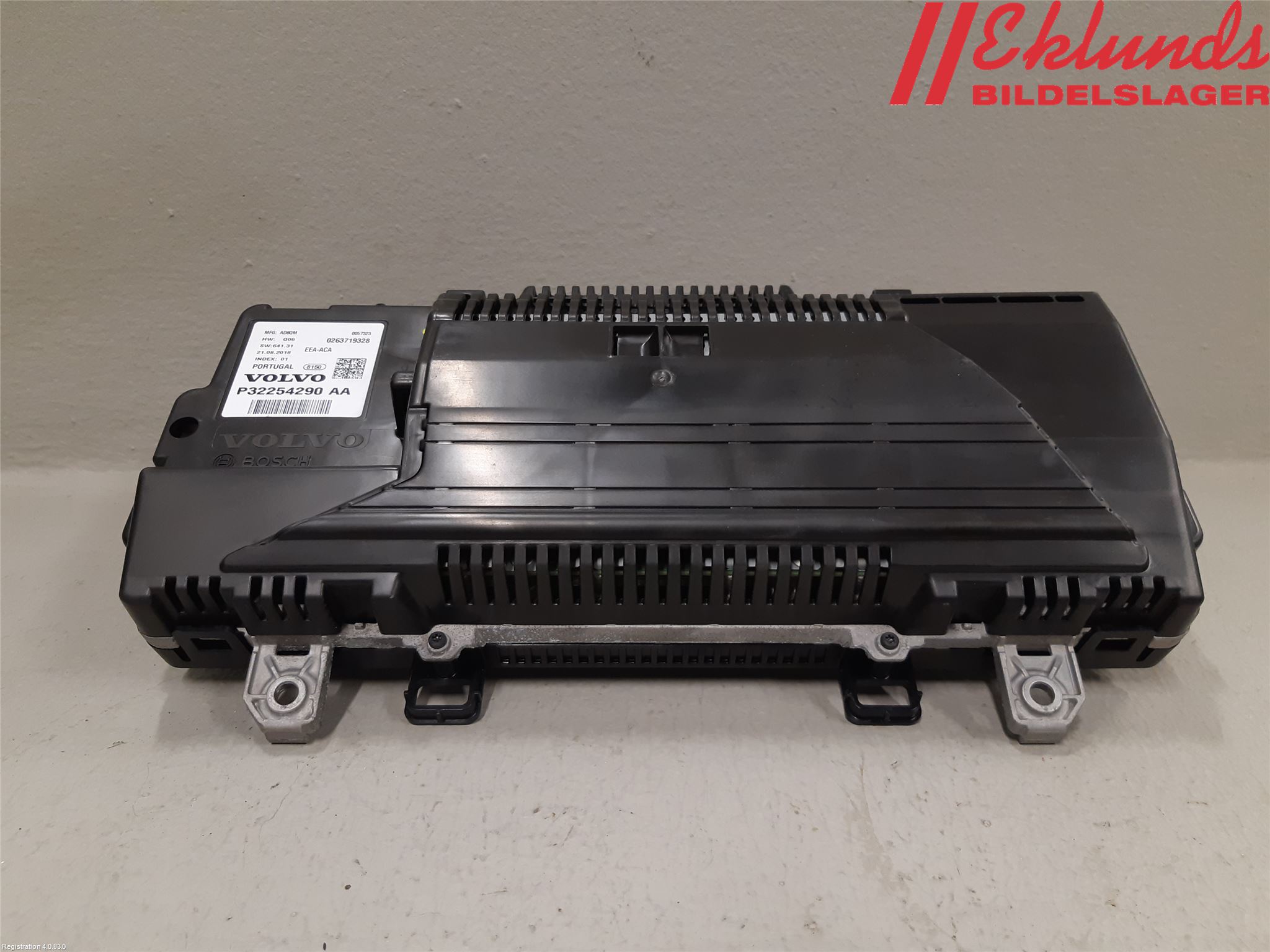 Volvo V90 17->> Instrument Komb