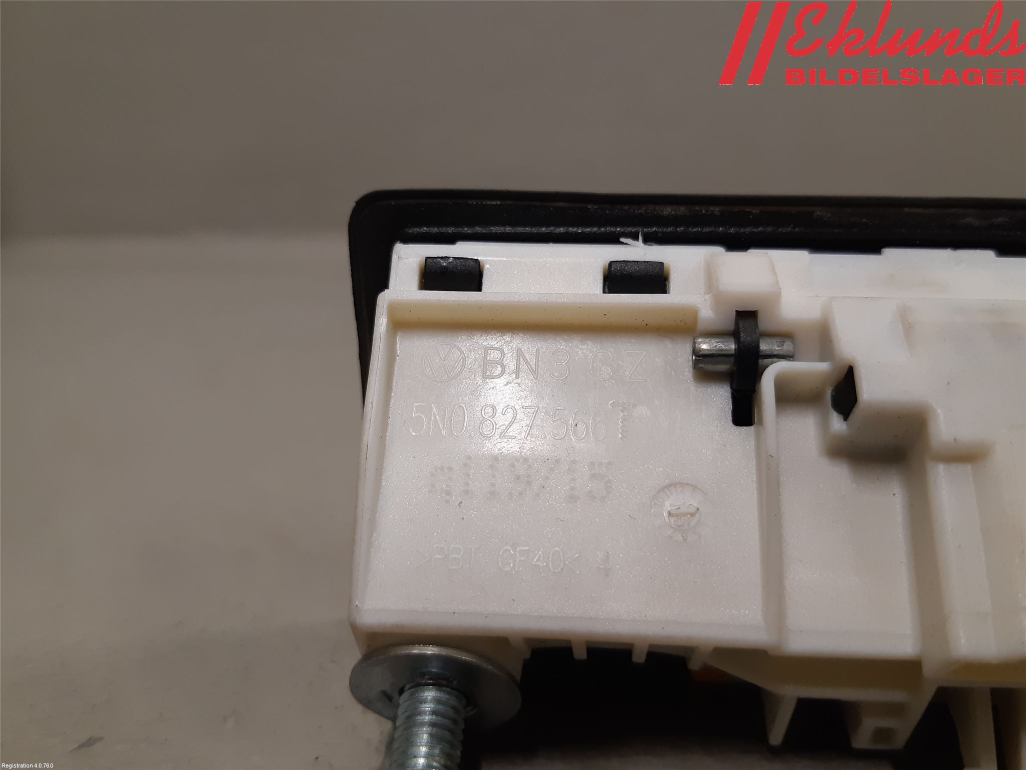 Audi A6 ALLROAD 12-18 Bakluckehandtag