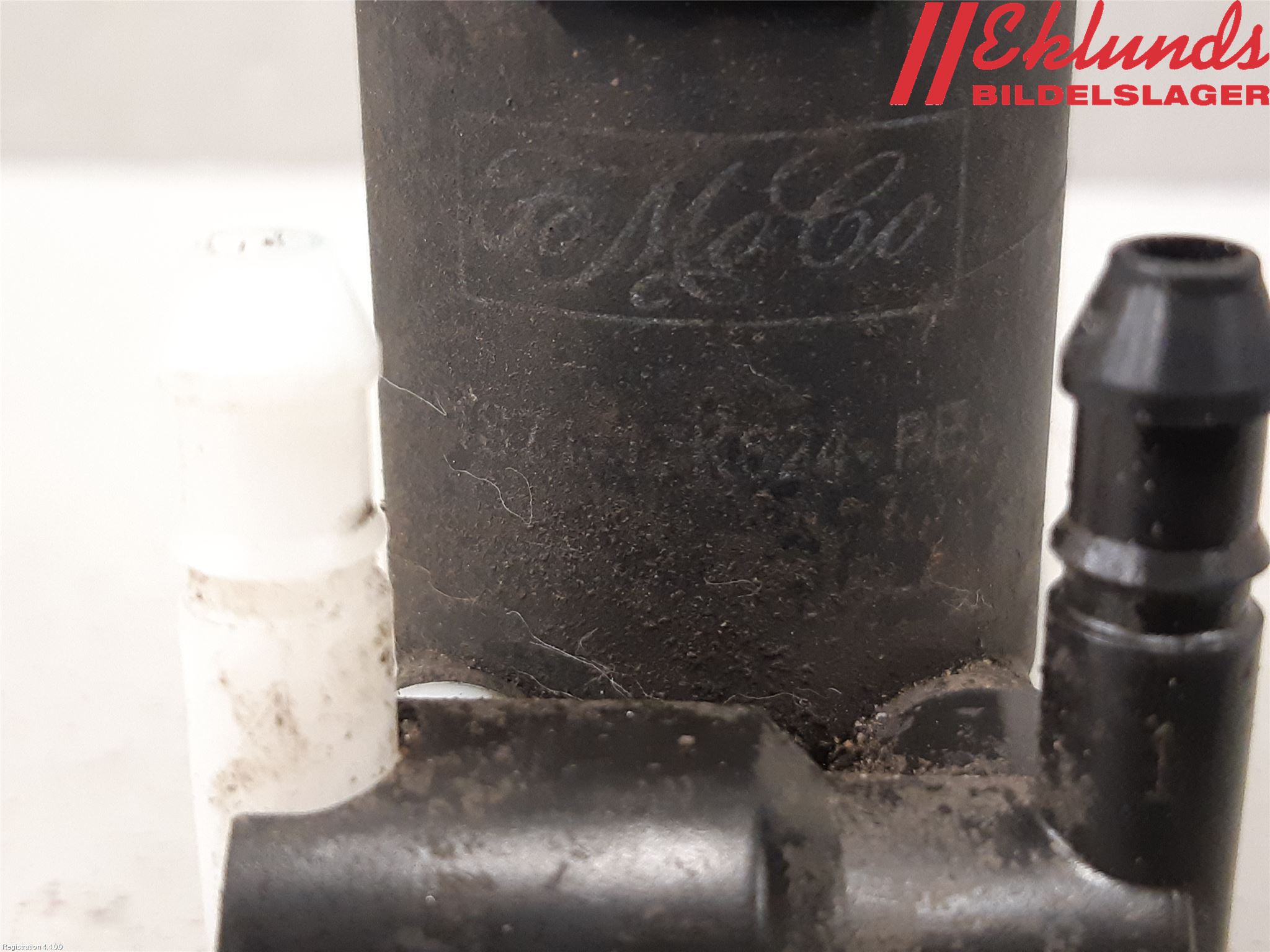 Volvo V70 08-13 Spolarpump Vindruta