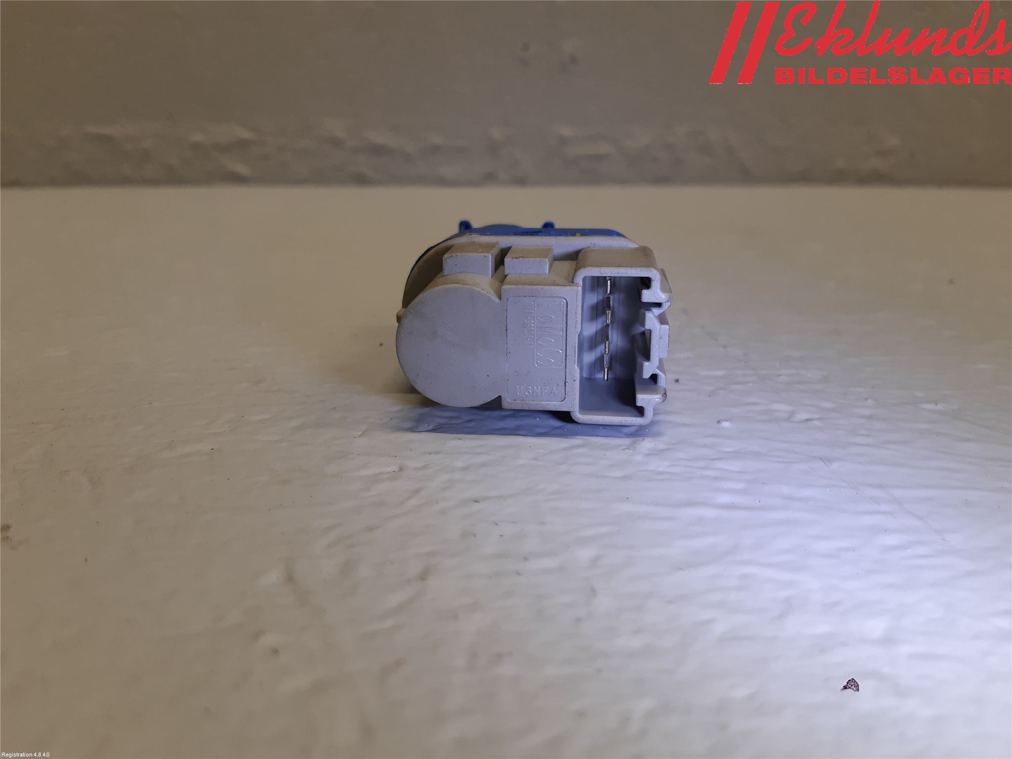 Ford MUSTANG VI 15-22 Bromsljuskontakt