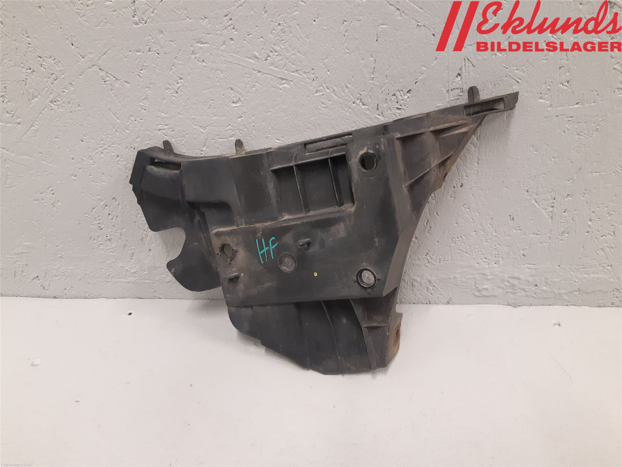 Volvo S80 07-13 Stötfångarfäste Fram Hö