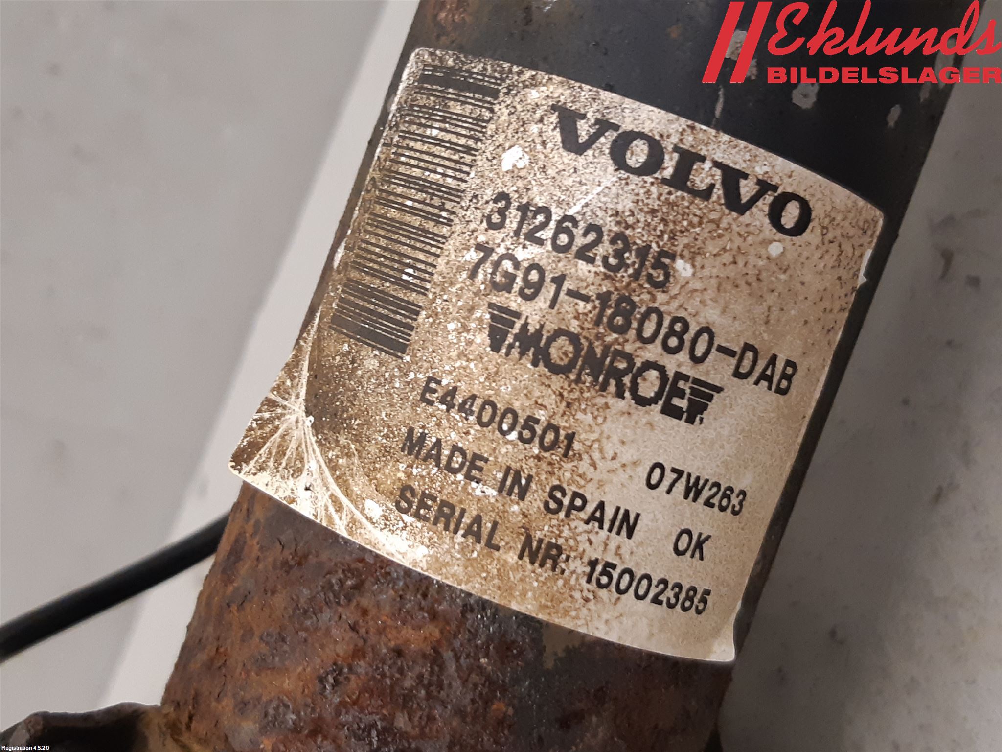 Volvo XC70 08-13 Stötdämpare Bak