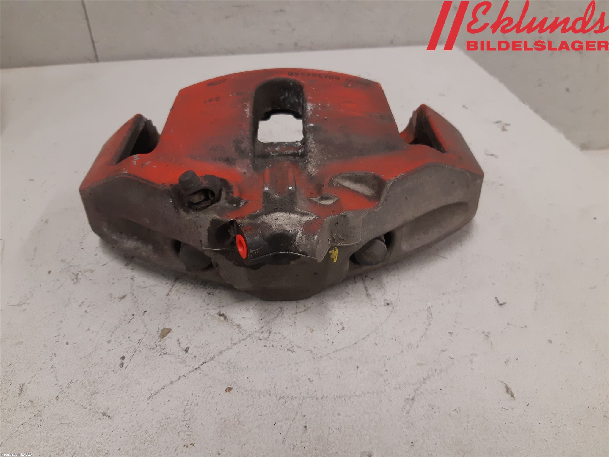 BMW 5 F10/F11/F18 09-17 Bromsok Fram Höger