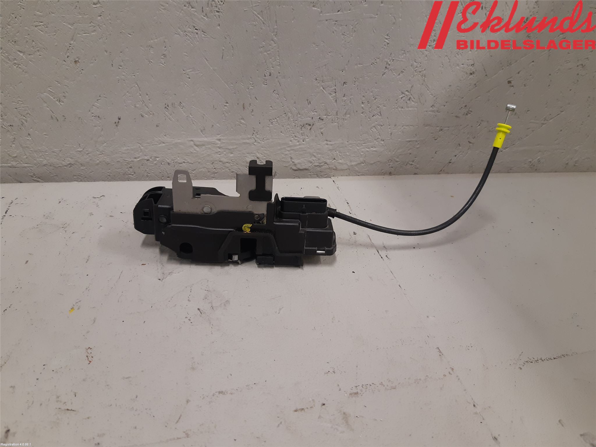 Volvo V90 17->> Låskista-Dörrlås