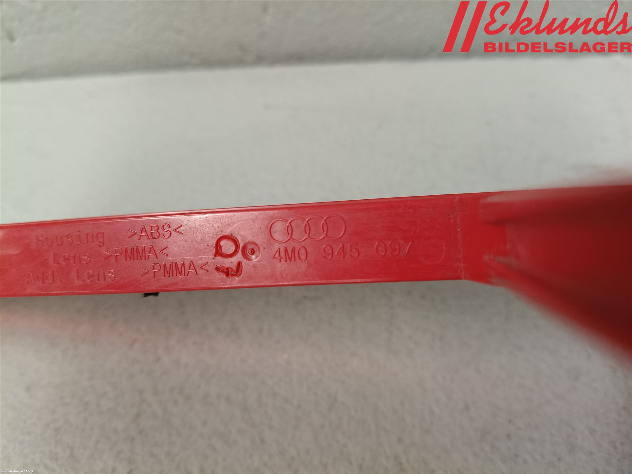 Audi A4/S4 B9 16-19 Bromsljus Bakruta