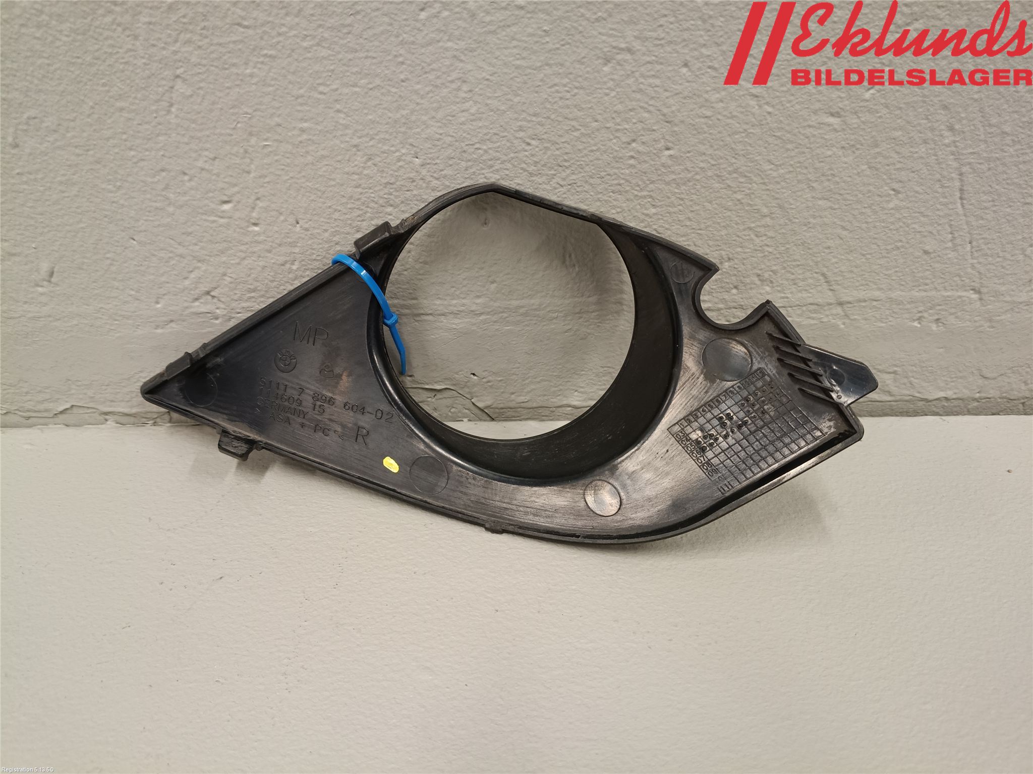 BMW 5 E60/61 Sed/Tou 02-10 Dimljussarg Fram