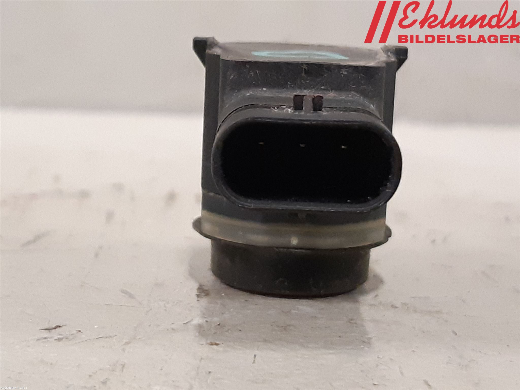 Volvo V40 12-19 Parkeringshjälp Backsensor