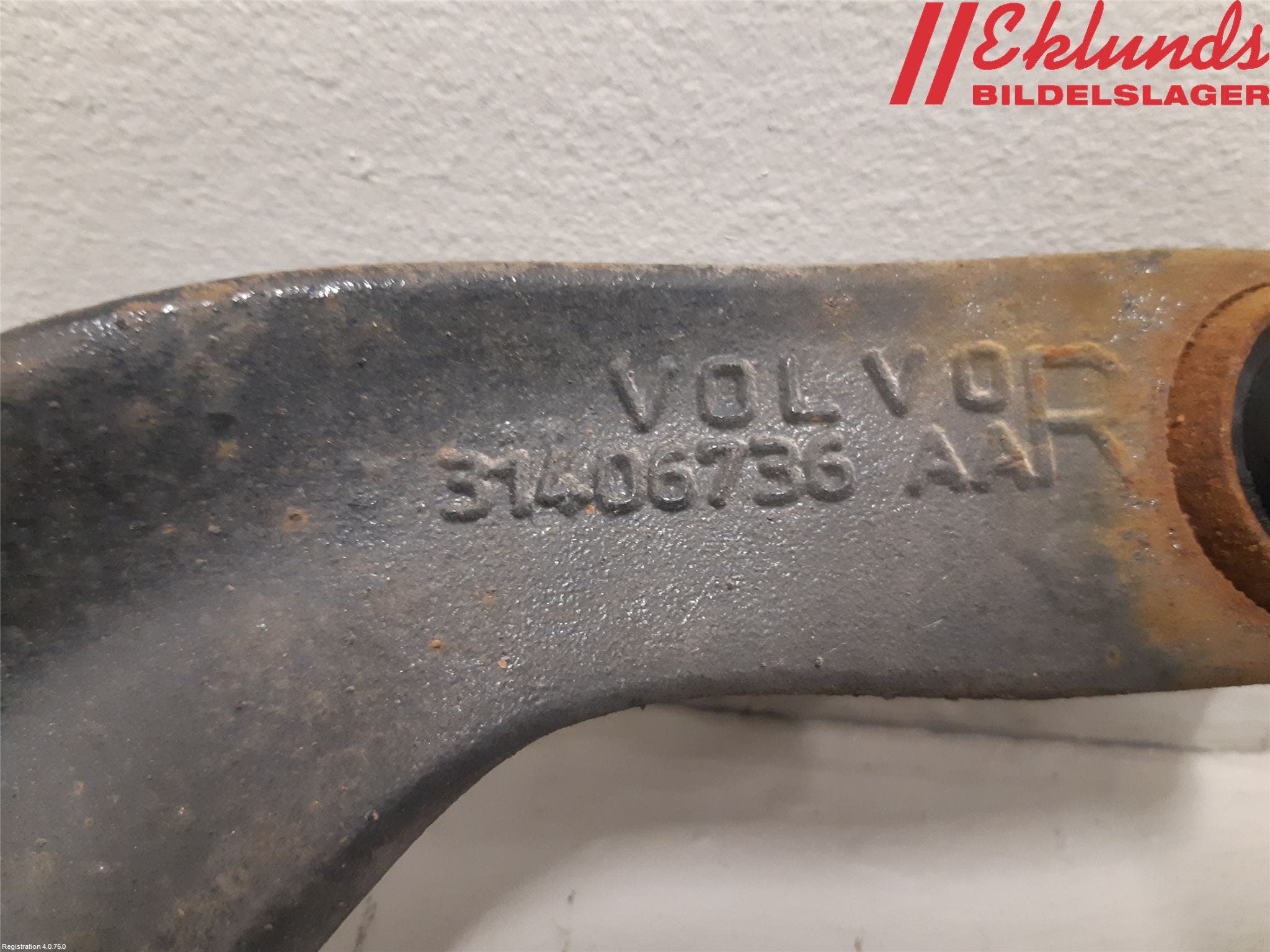 Volvo V60 14-18 Bärarm Bak Höger